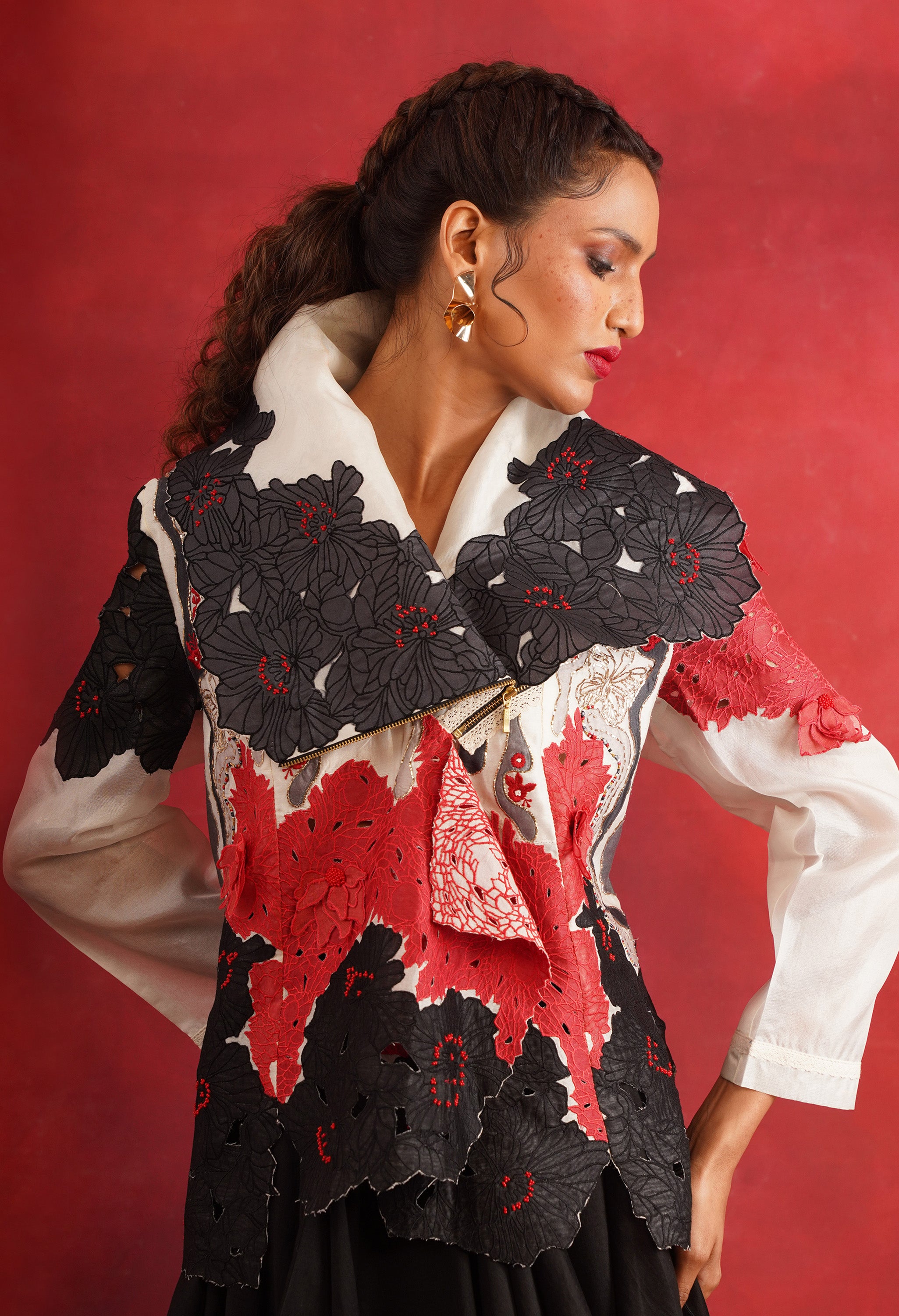 DRAPED COLLAR JACKET