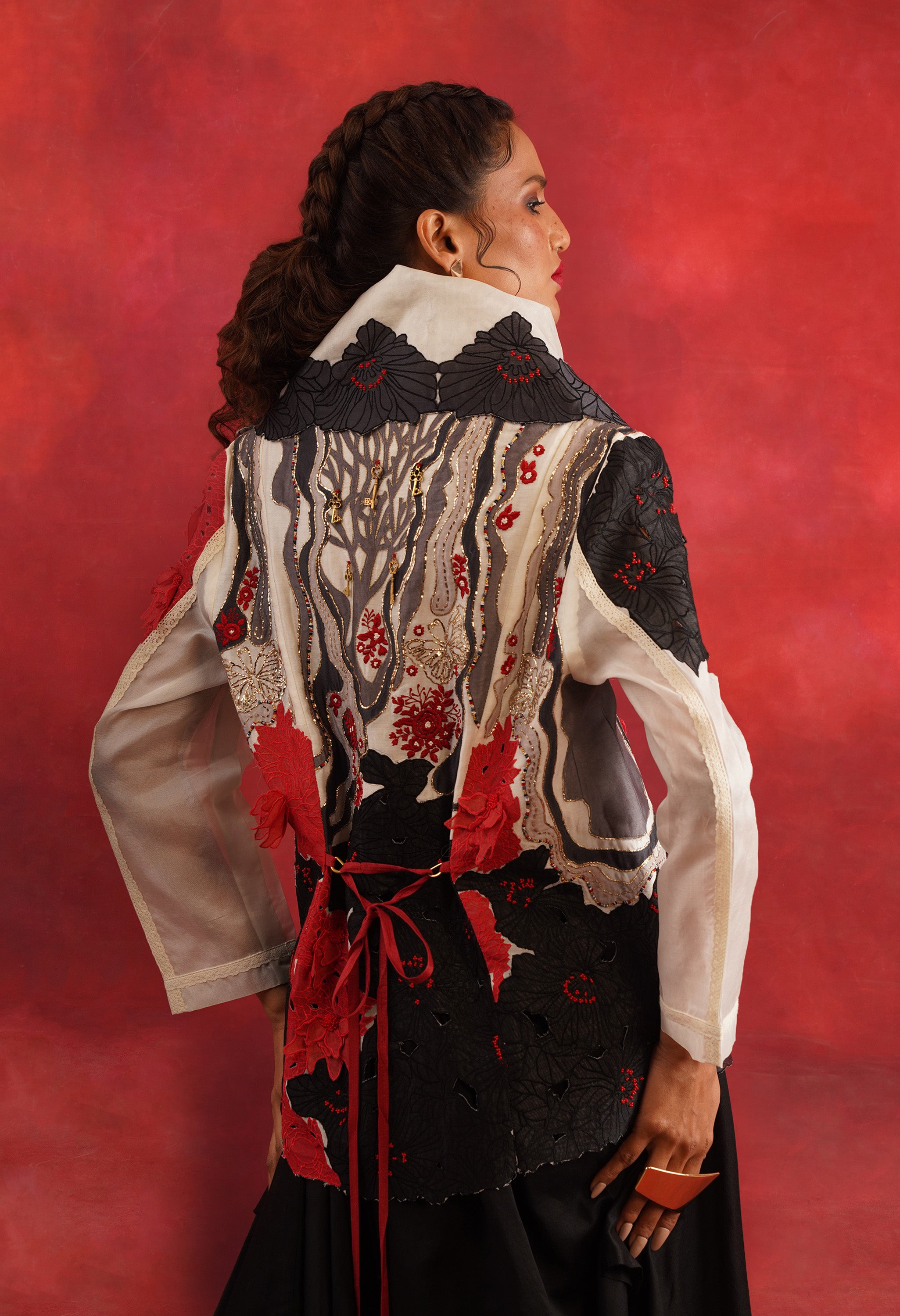 DRAPED COLLAR JACKET