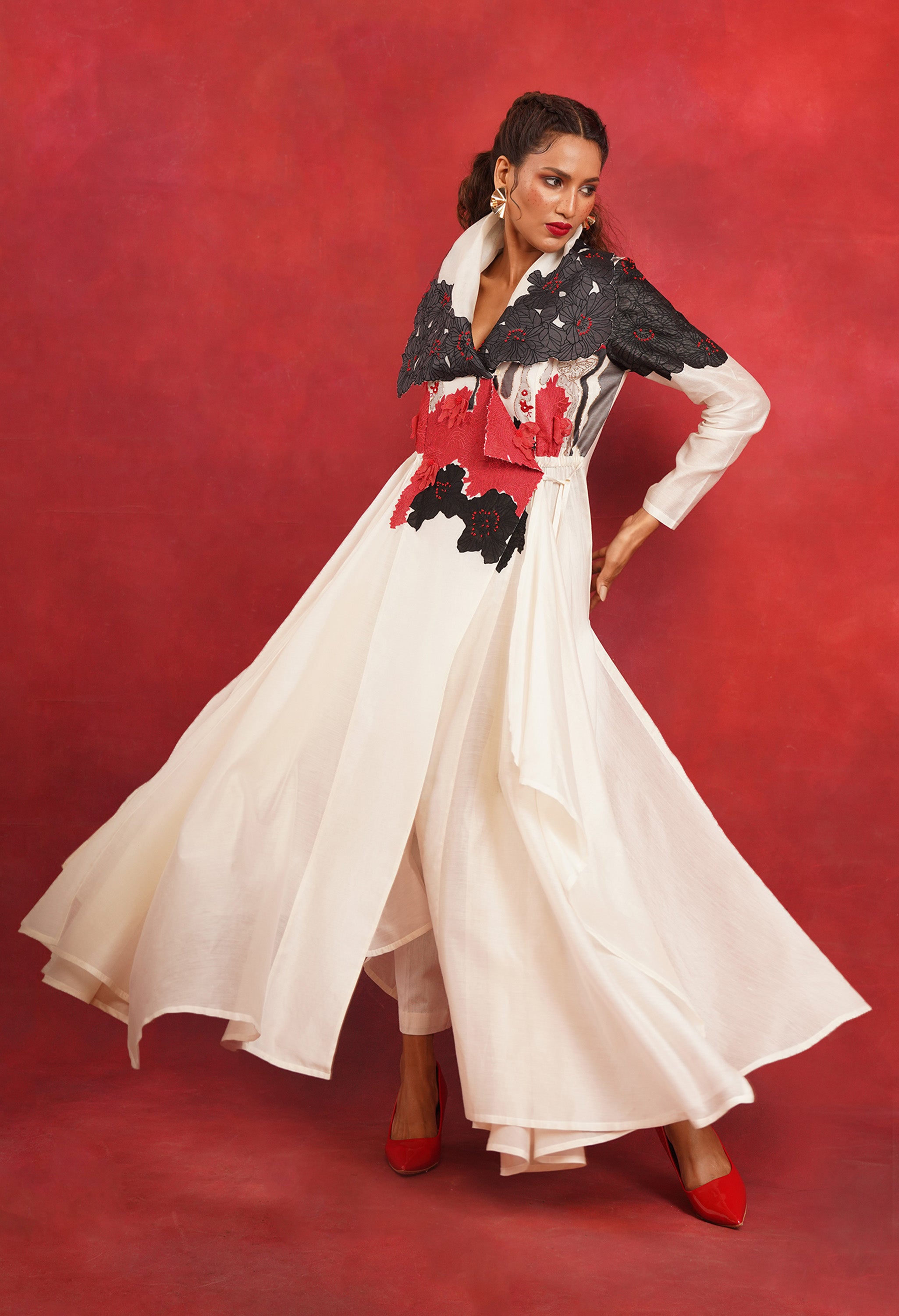 DRAPED COLLAR ANGRAKHA WITH PANTS