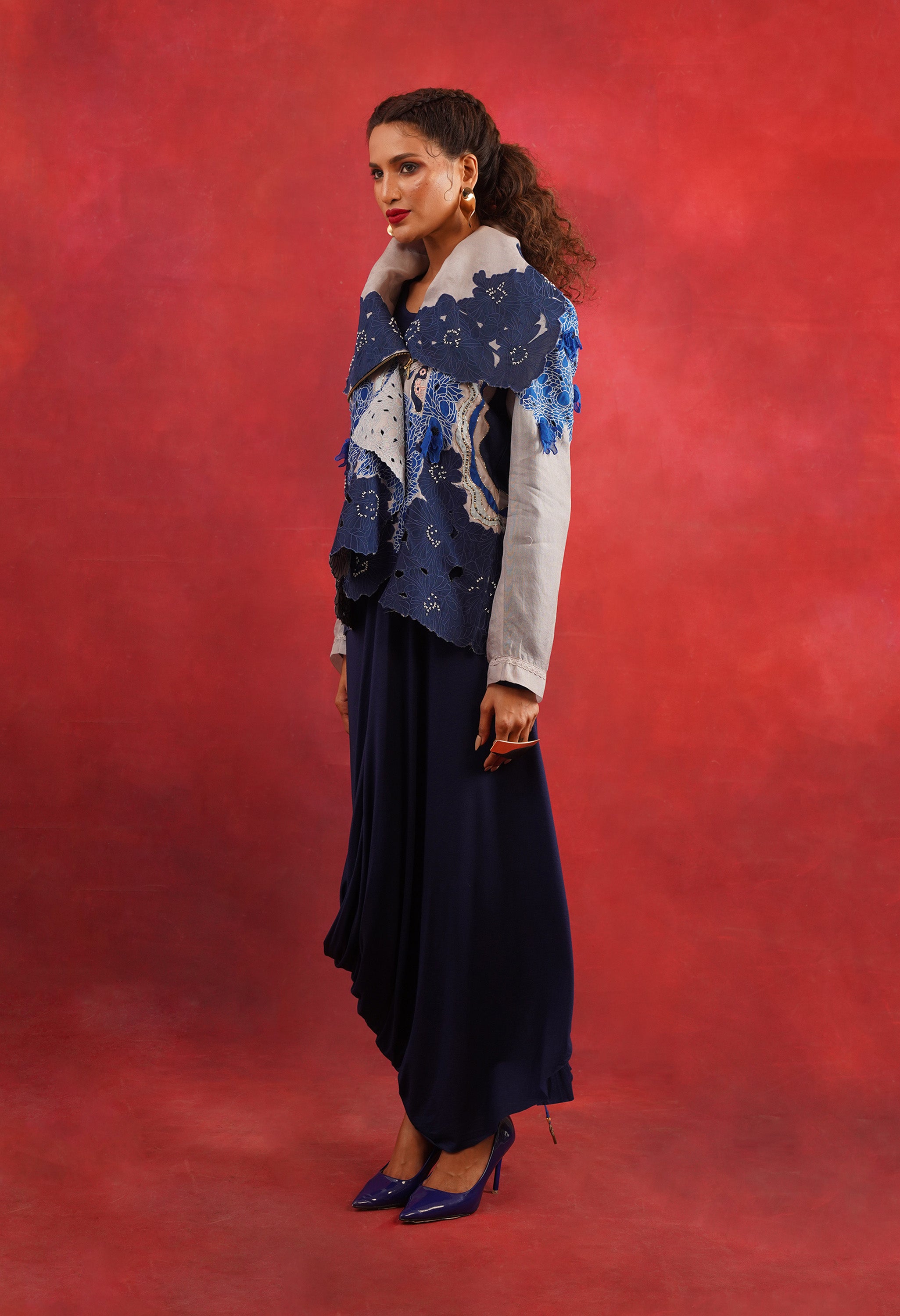 DRAPED COLLAR JACKET