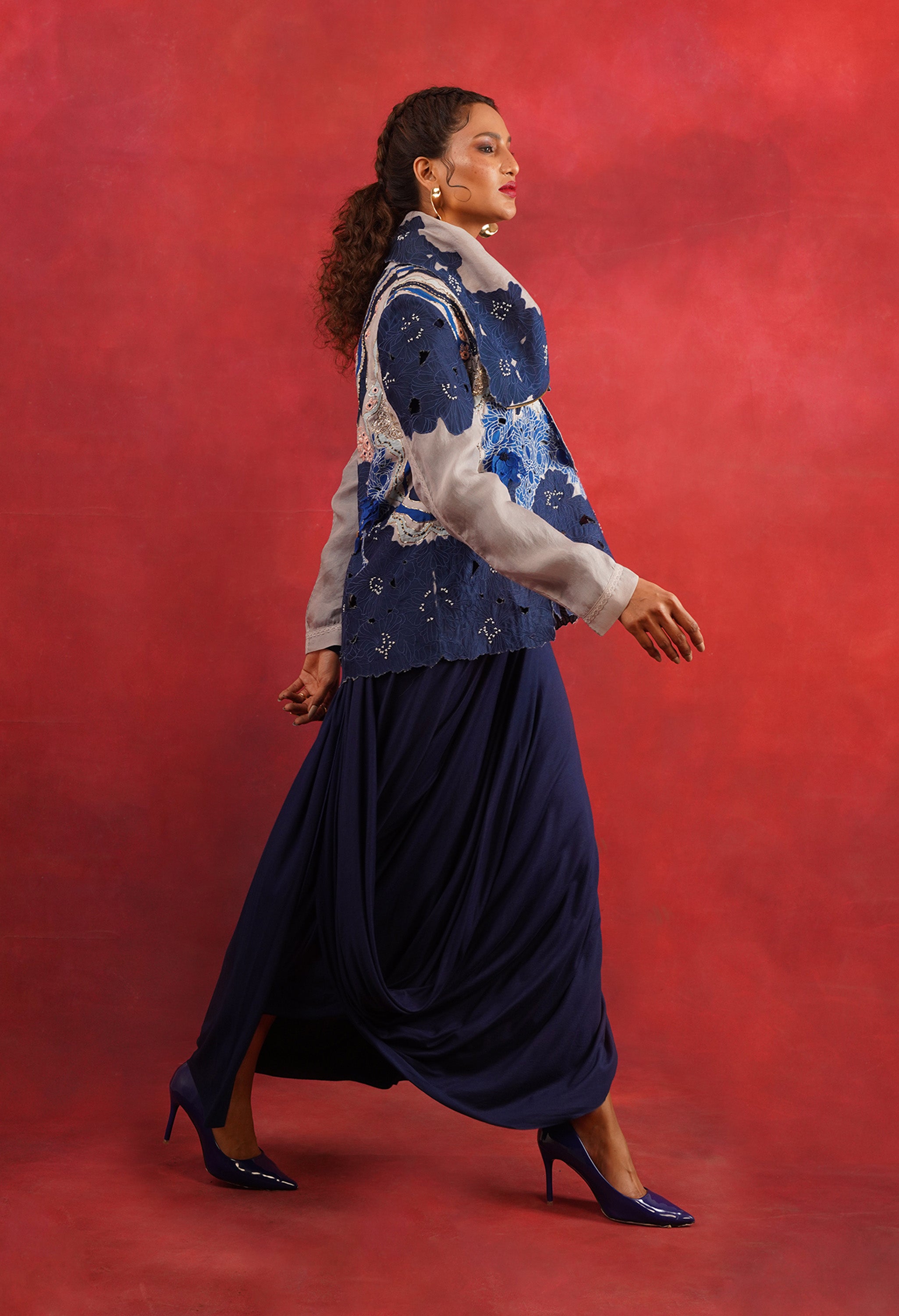 DRAPED COLLAR JACKET