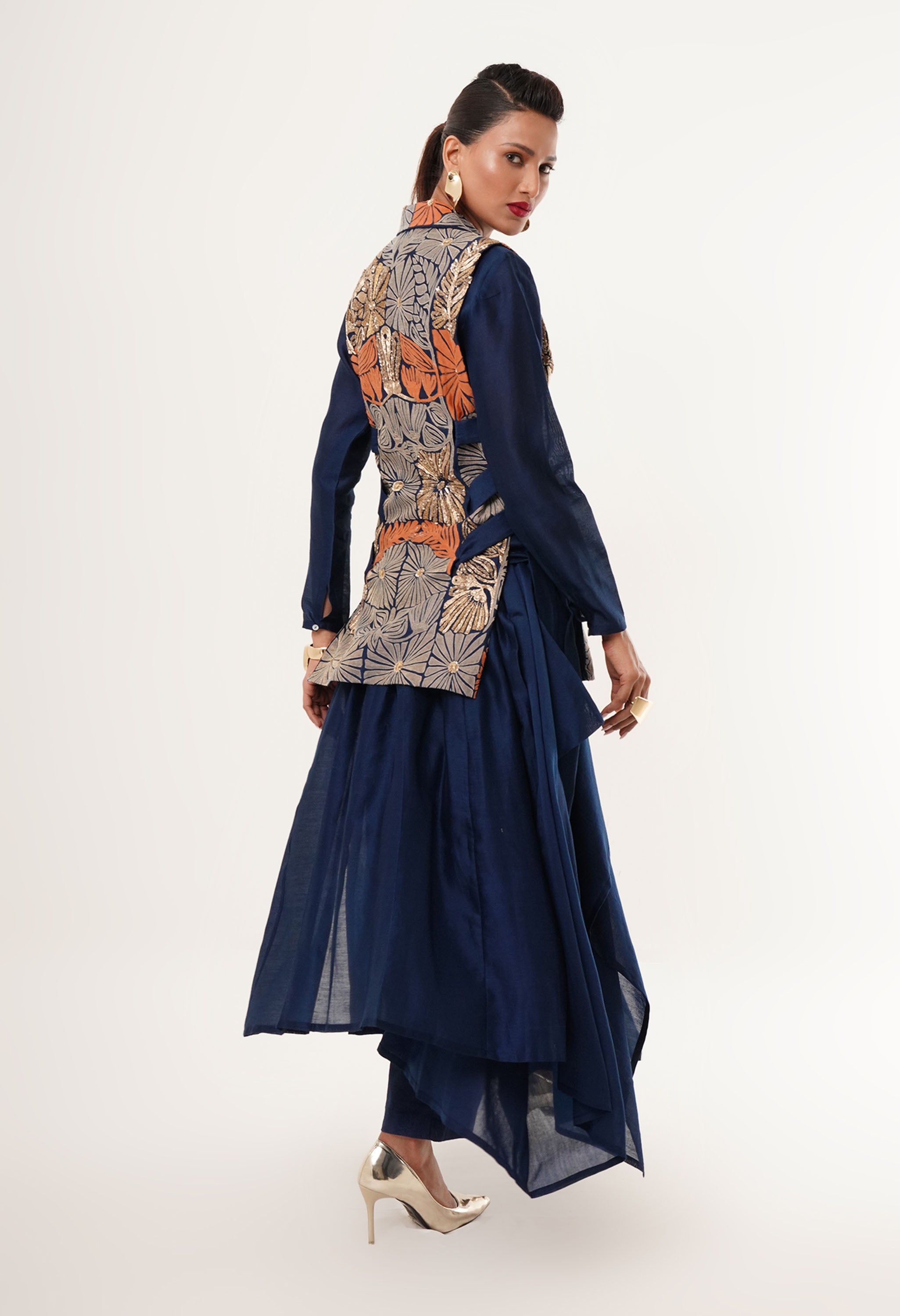 SIDE TIE UP JACKET WITH KURTA