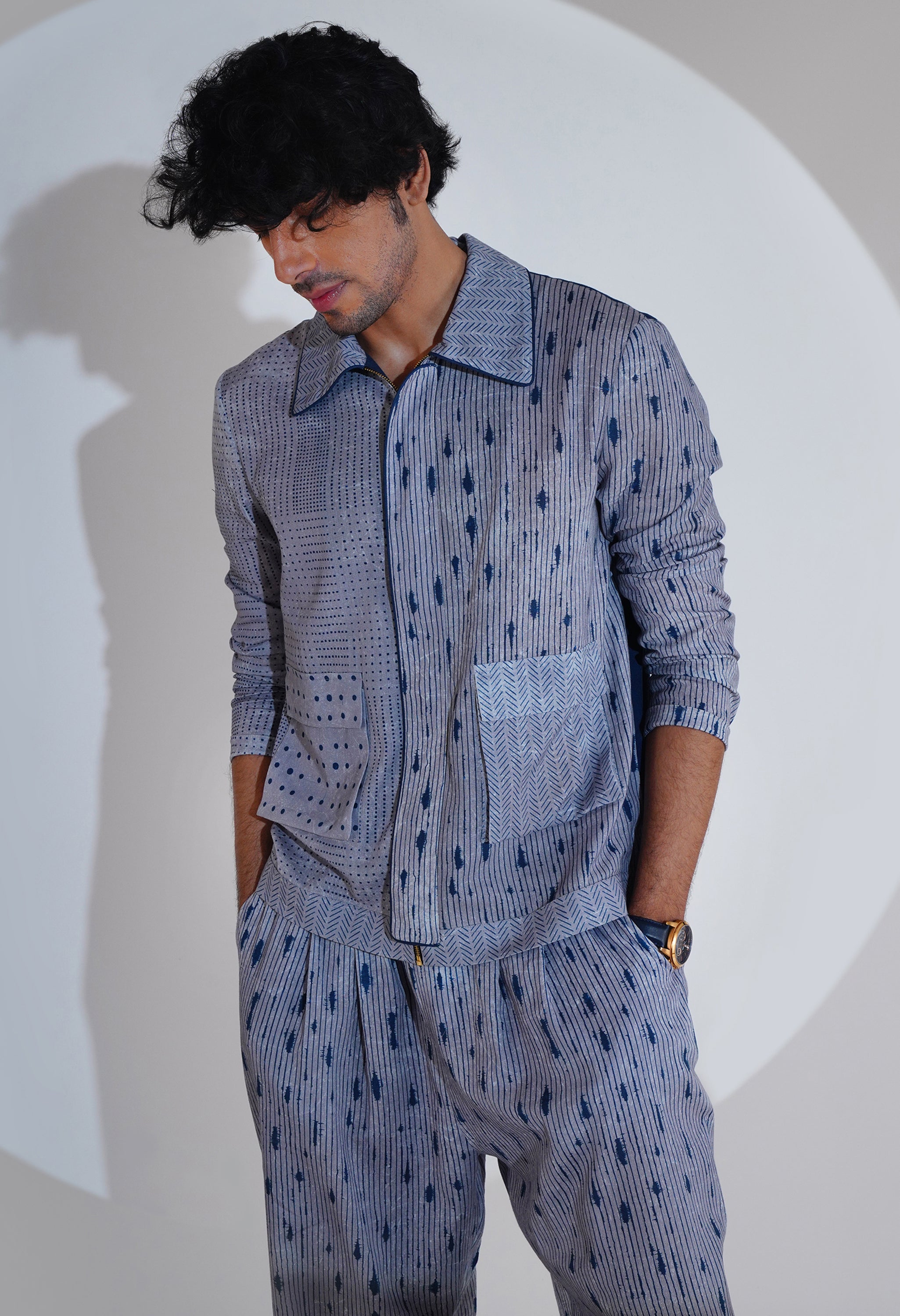 PRINTED CO ORD WITH TIGER EMB BACK DETAILING