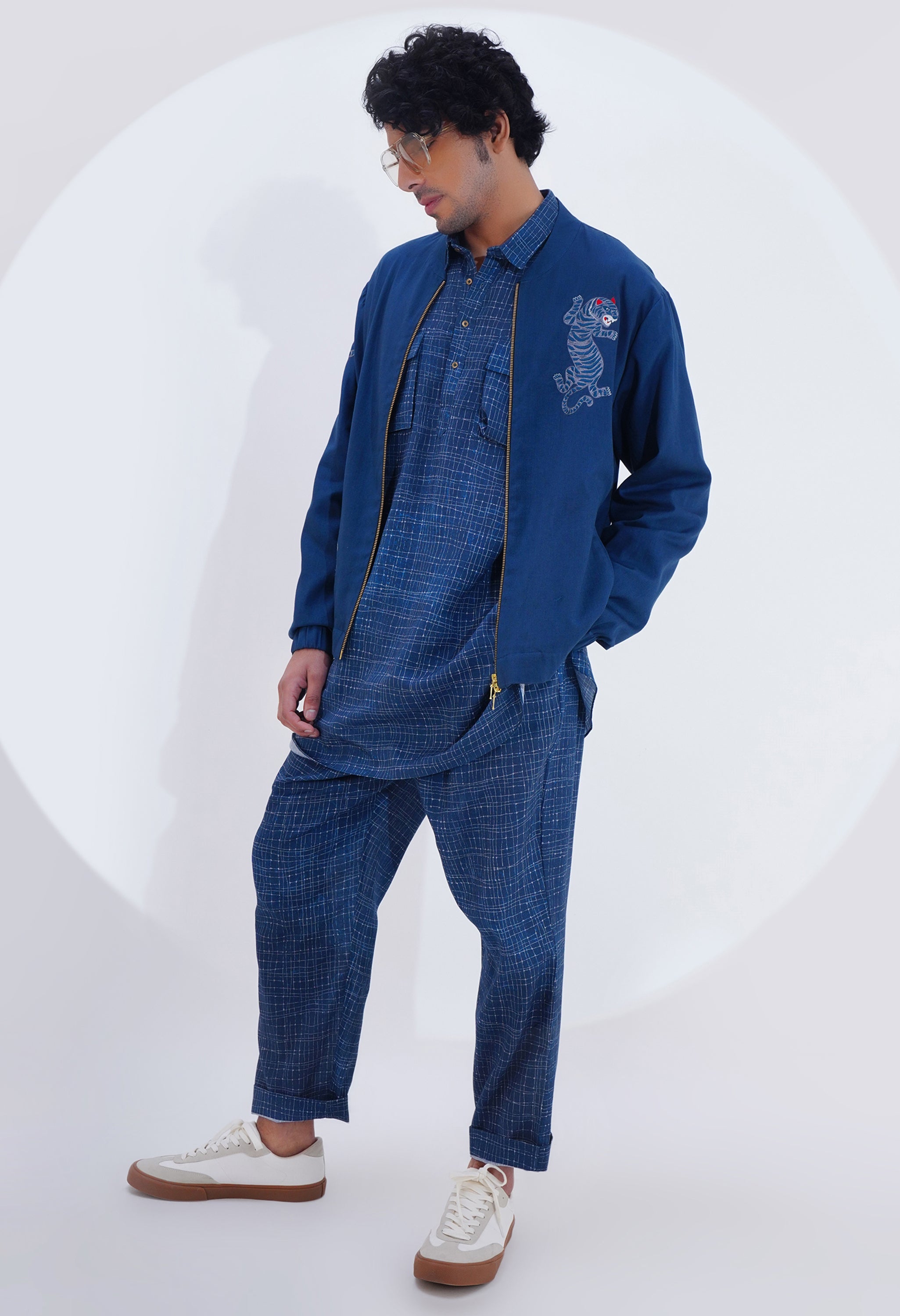 TIGER EMBROIDERED BOMBER JACKET