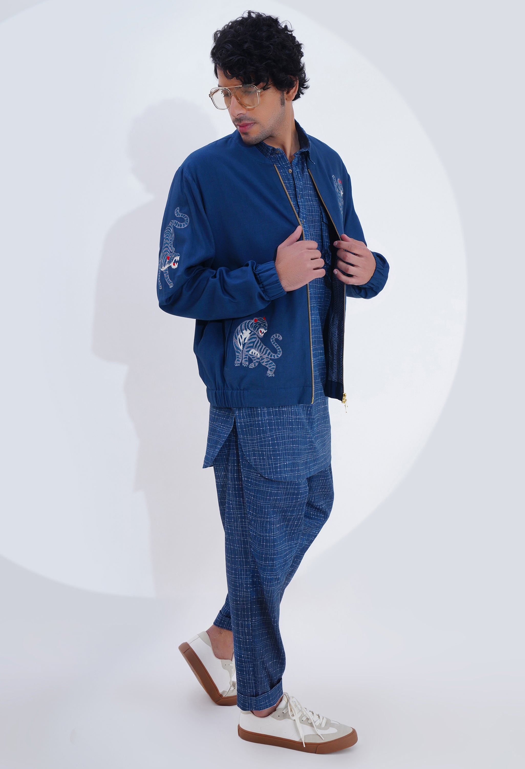 TIGER EMBROIDERED BOMBER JACKET