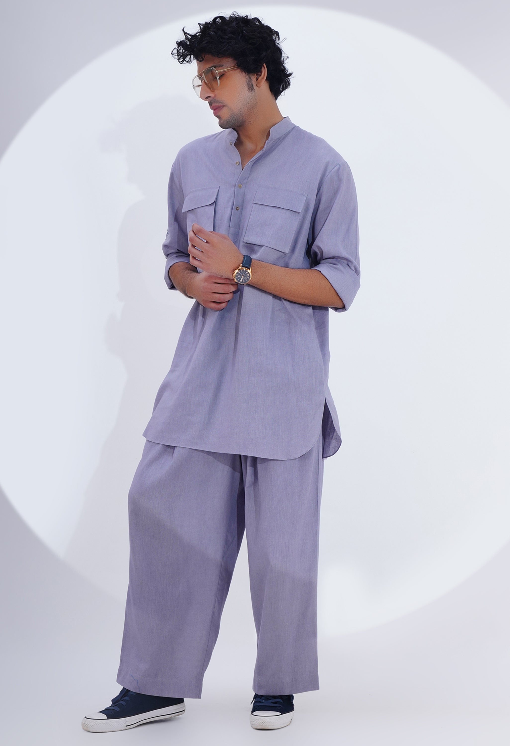 LINEN KURTA SET WITH TIGER EMB DETAILED SLEEVES