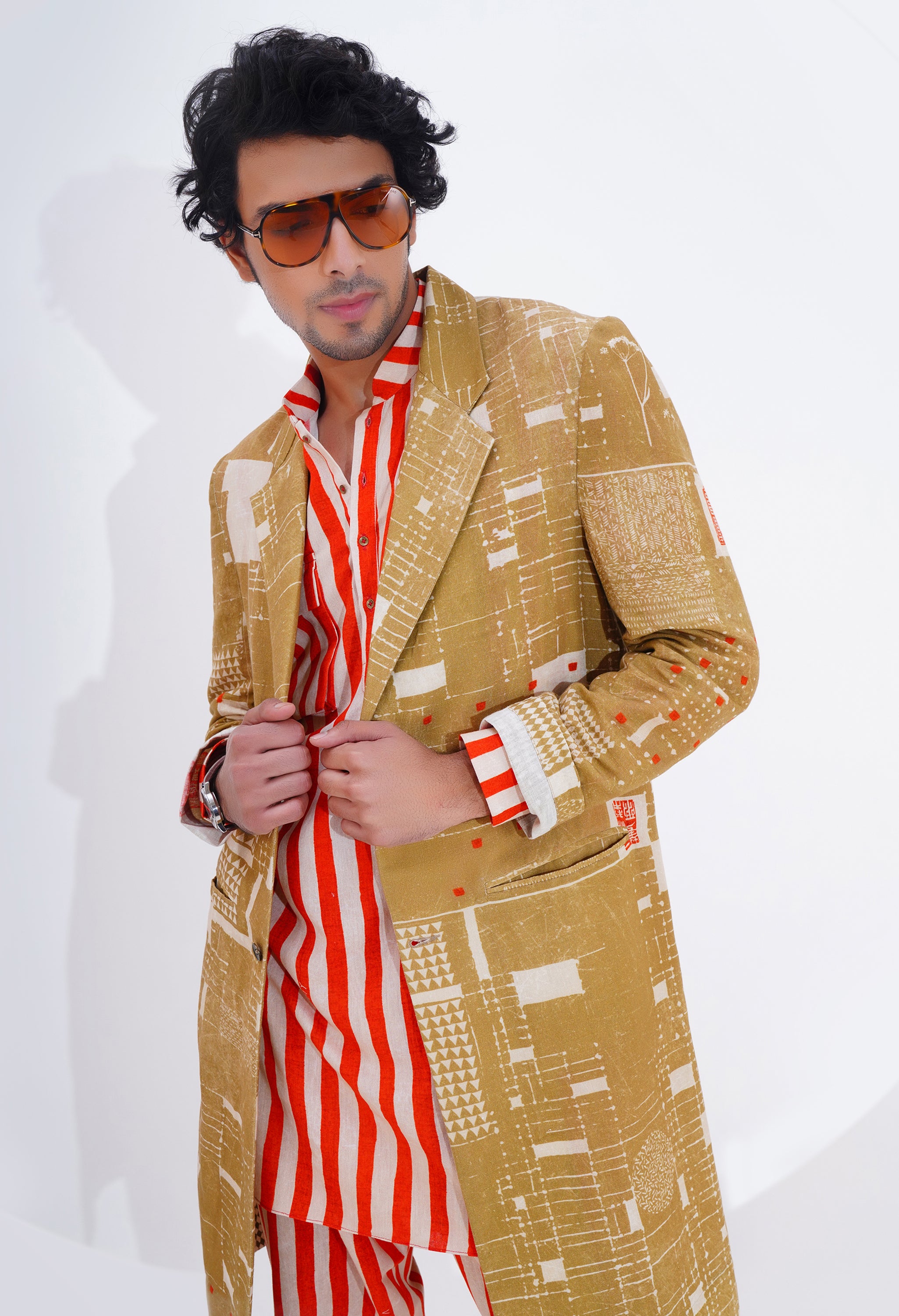 TEXTURED LONG JACKET