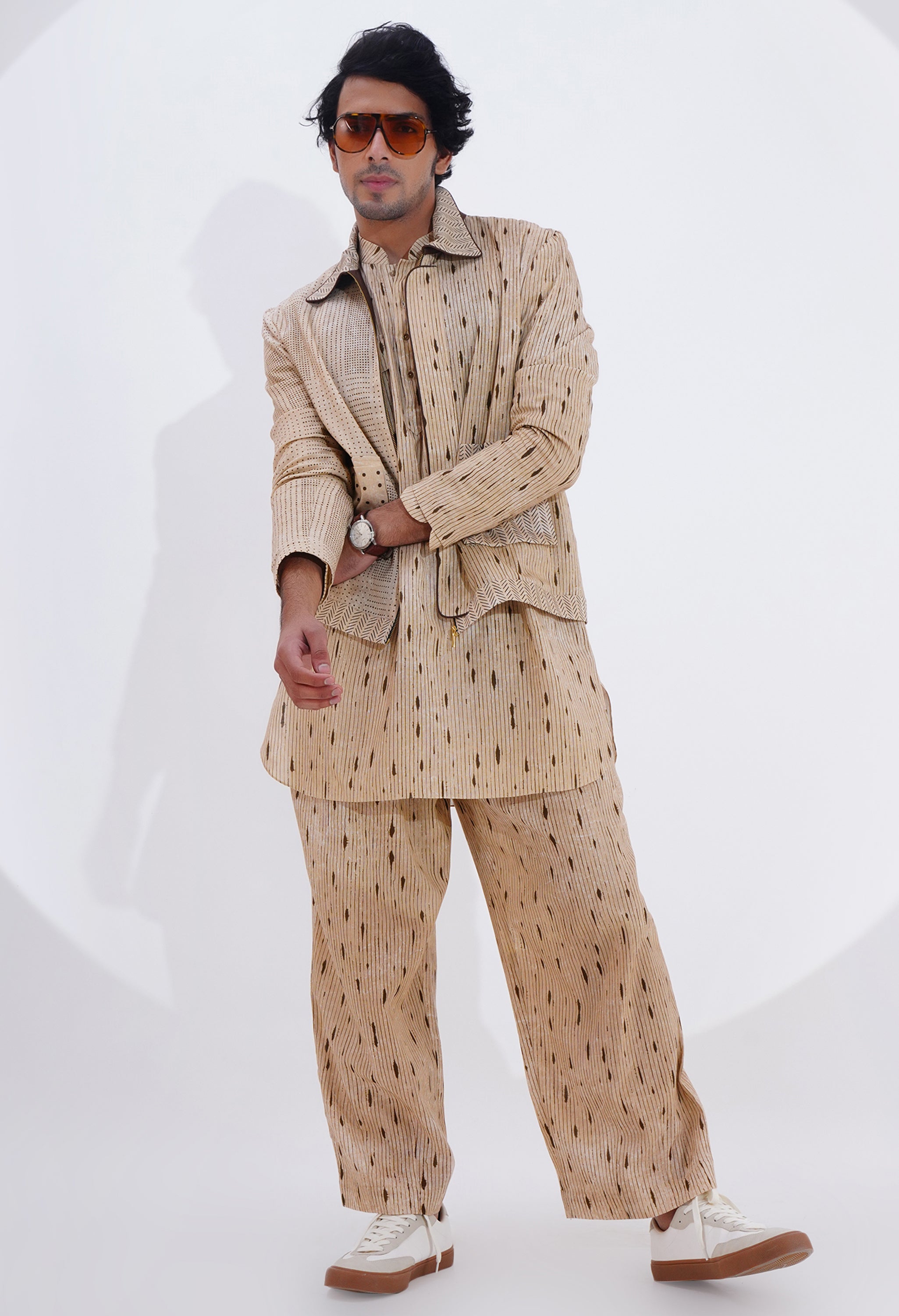 PRINTED CO ORD WITH TIGER EMB BACK DETAILING