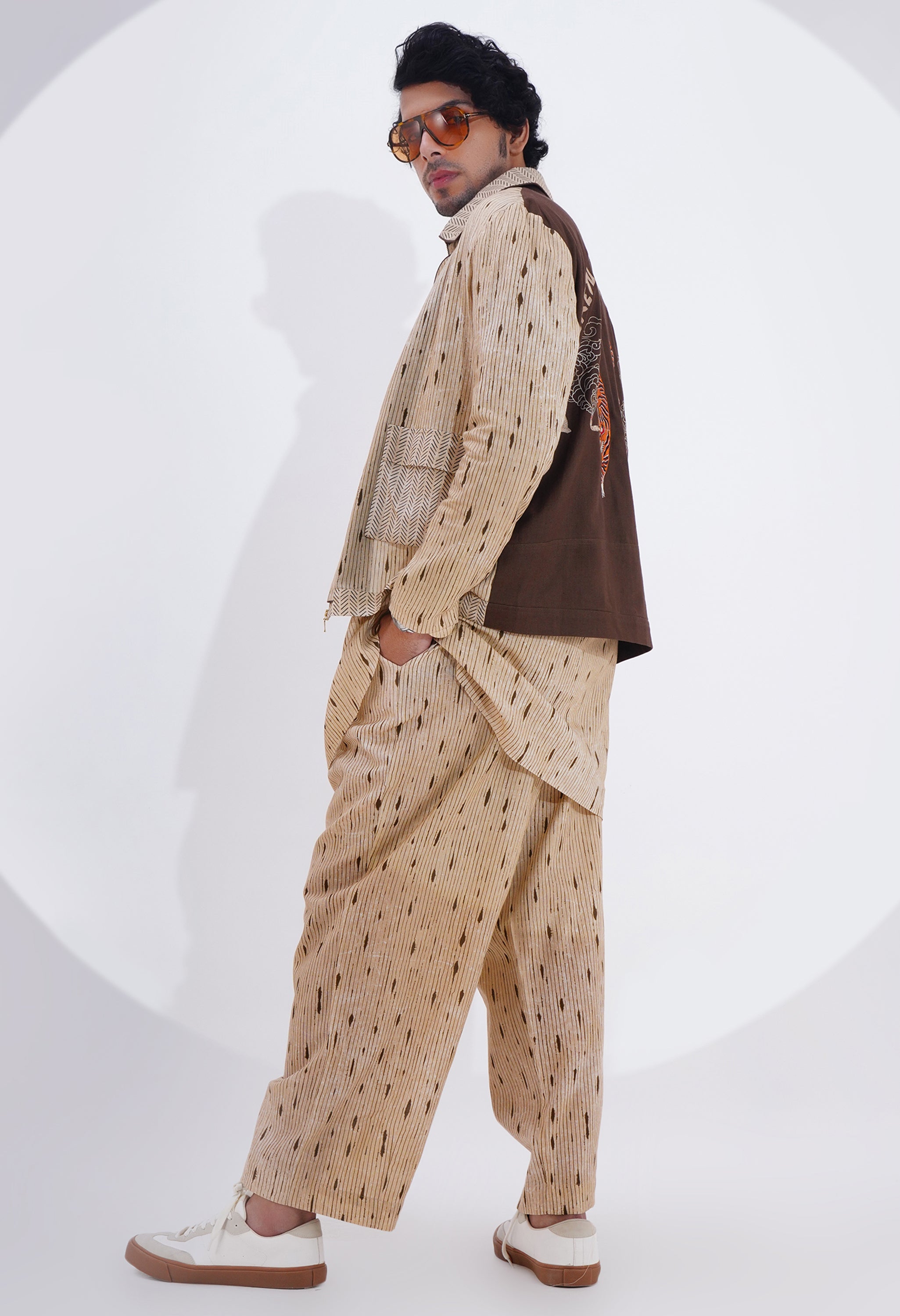PRINTED CO ORD WITH TIGER EMB BACK DETAILING