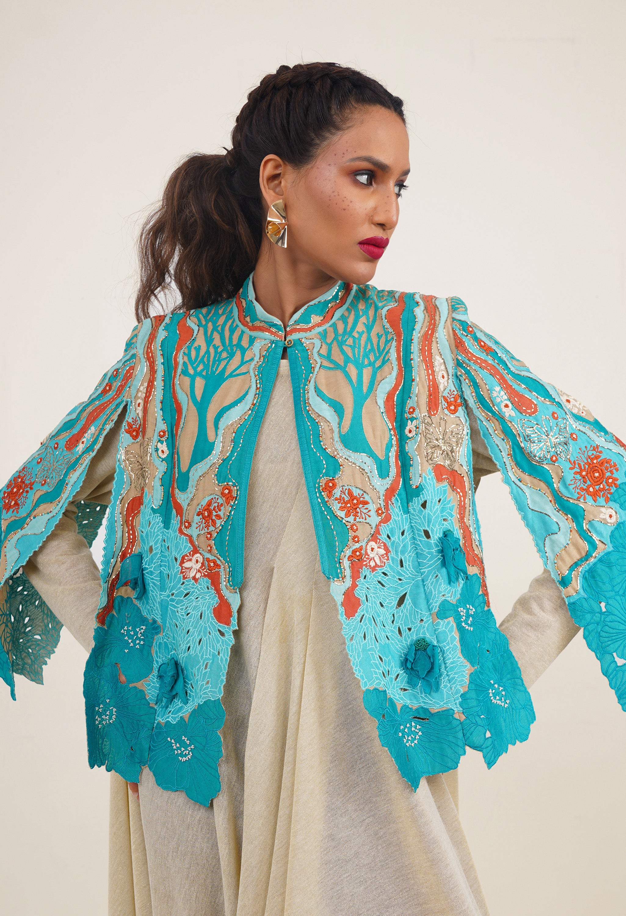 EMBROIDERED CAPE JACKET WITH DRAPED JERSY INNER