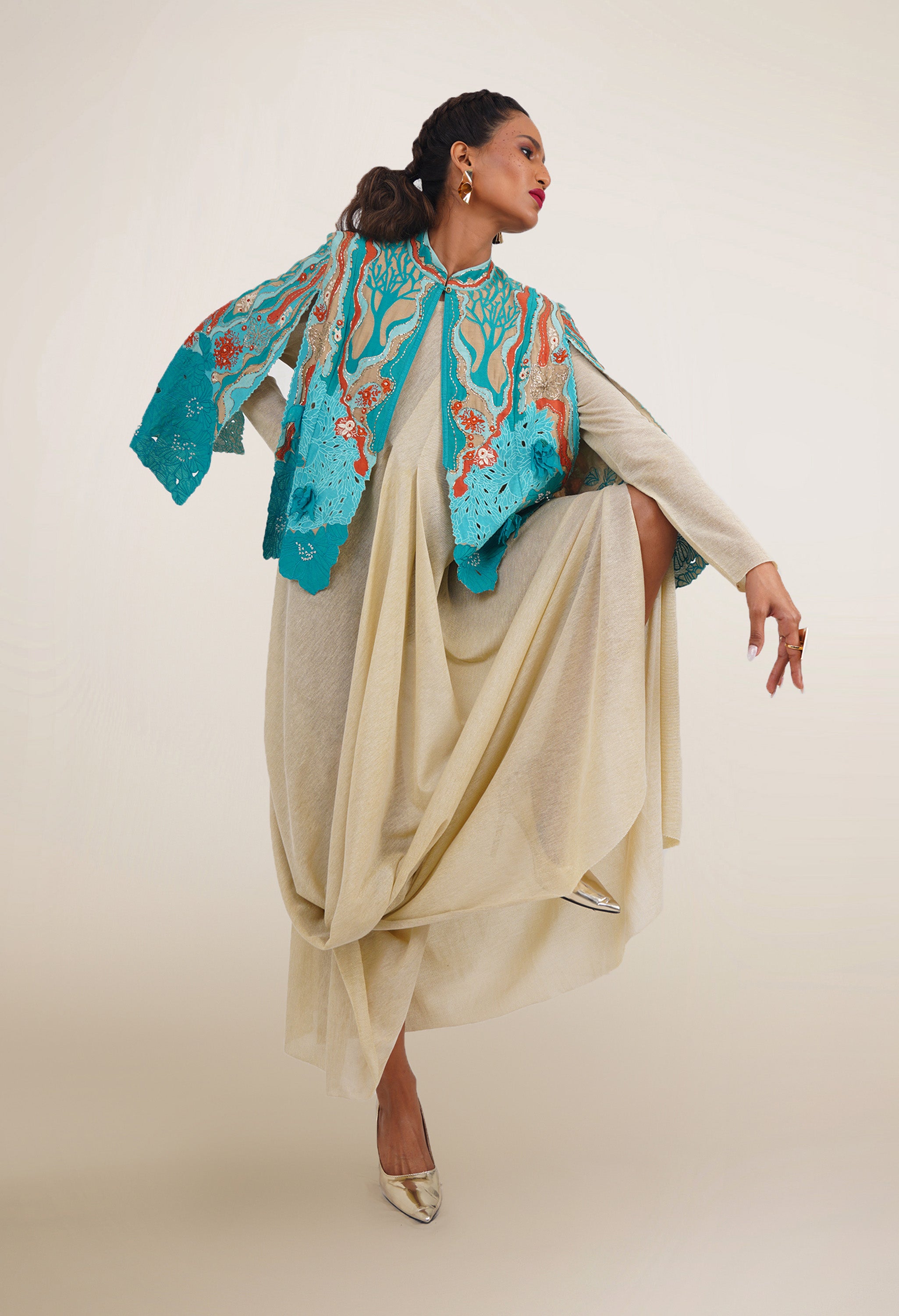 EMBROIDERED CAPE JACKET WITH DRAPED JERSY INNER