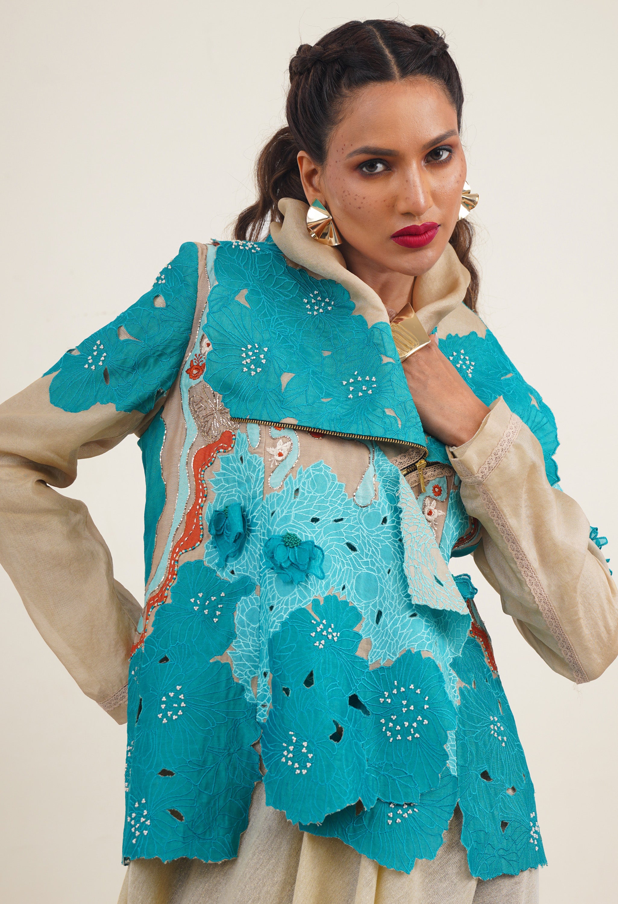 DRAPED COLLAR JACKET