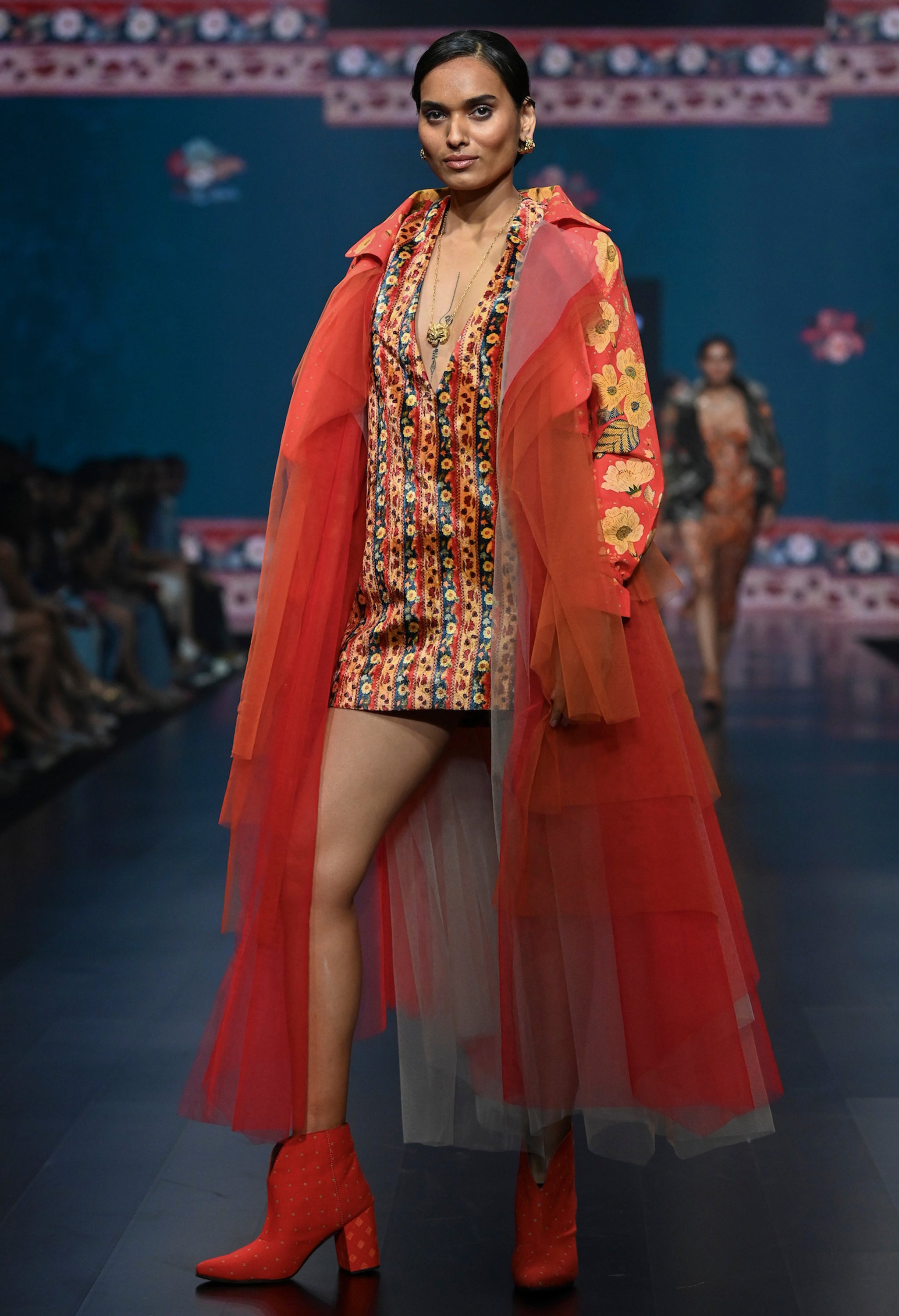 PRINTED TRENCH TULLE TRENCH