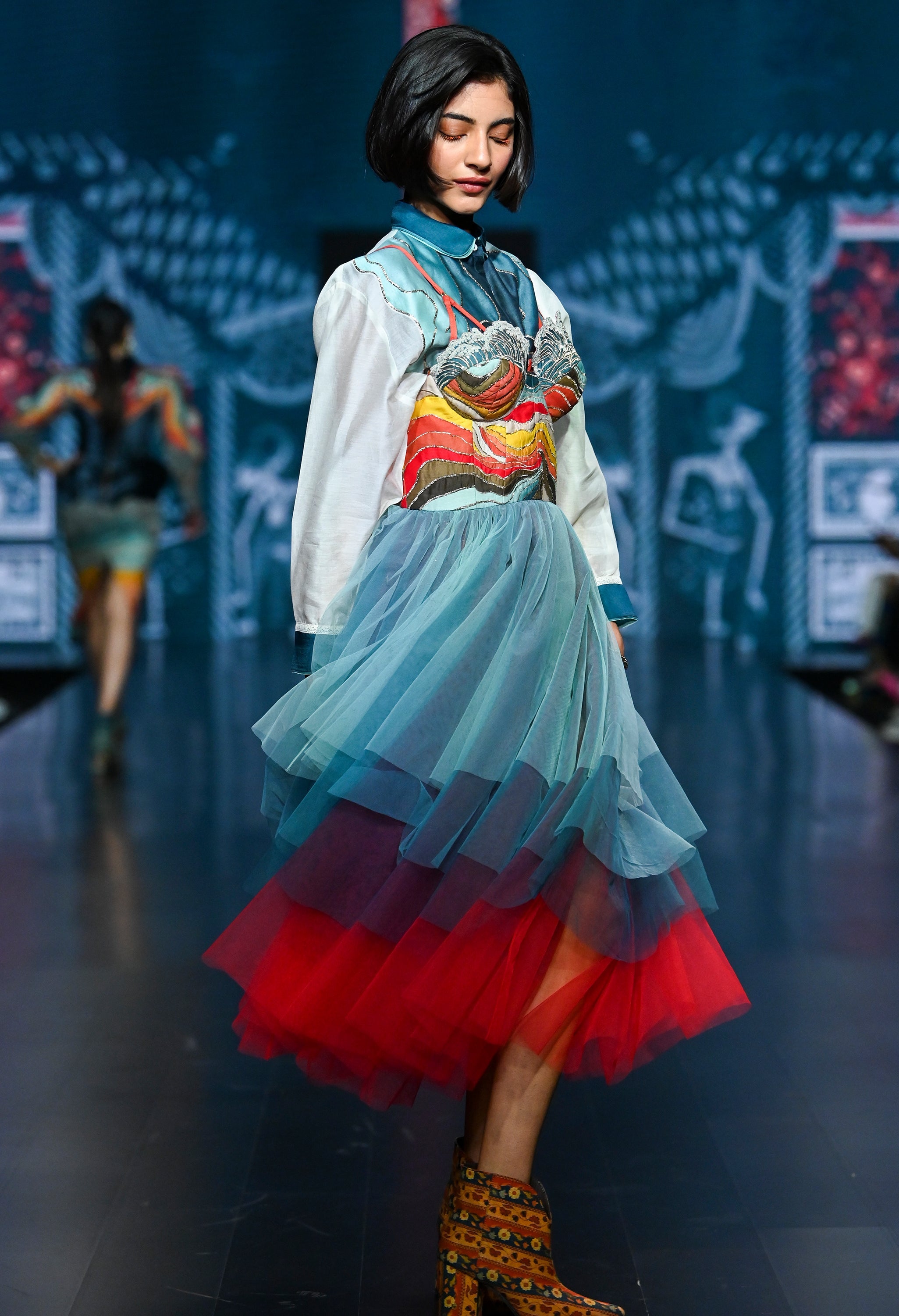 LANDSCAPE EMB BUSTIER TULLE DRESS WITH SHIRT