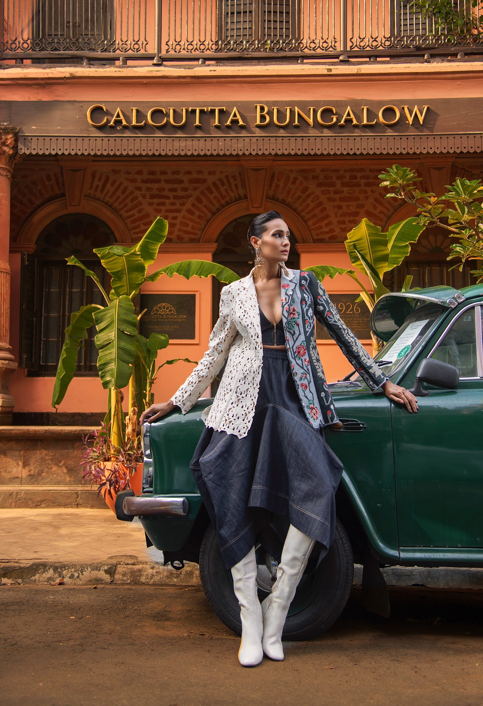 TRICOLORED KNOTCH COLLAR JACKET WITH DENIM BARREL SKIRT