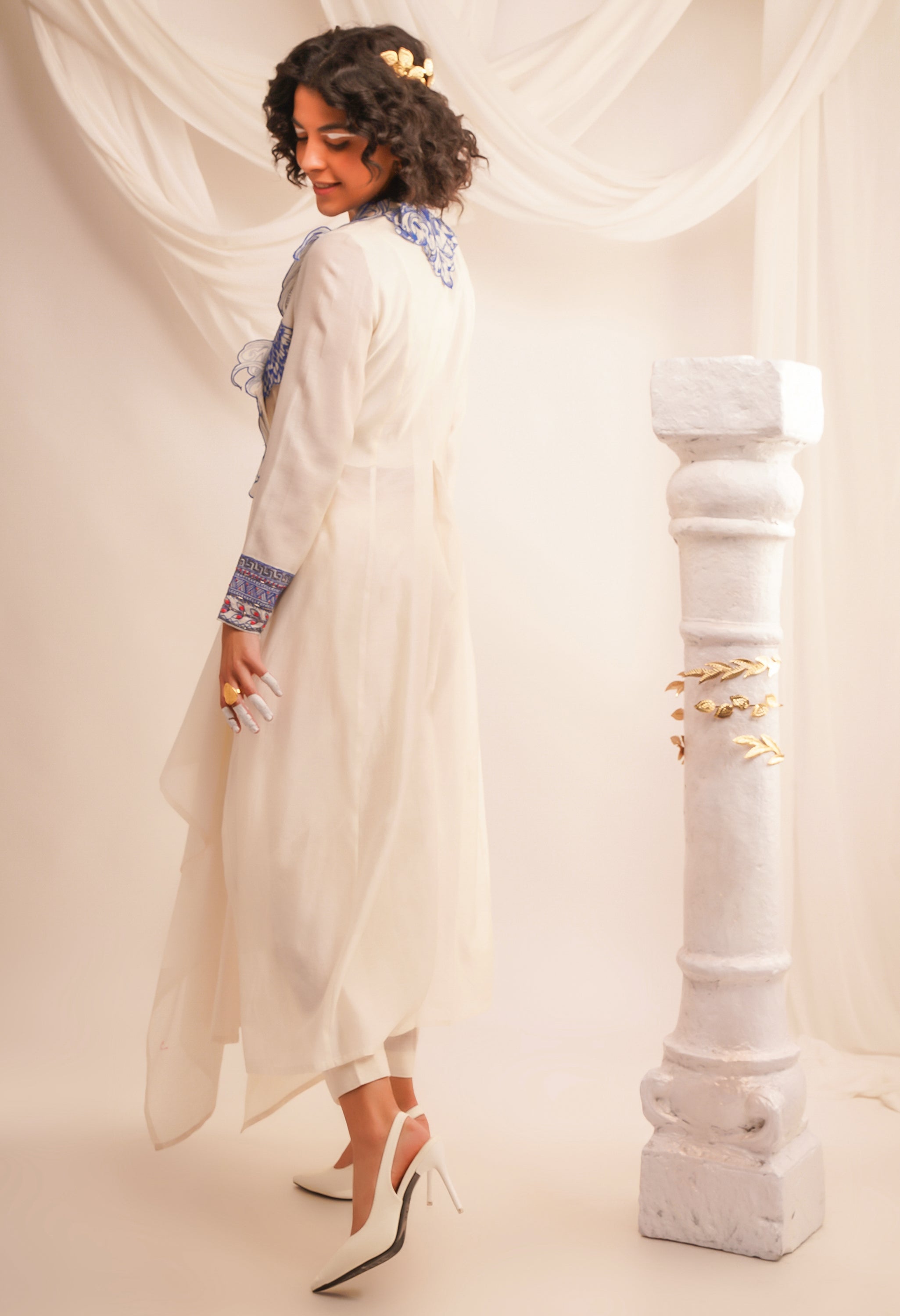 EMBROIDERED ATHENA ANGRAKHA WITH PANTS