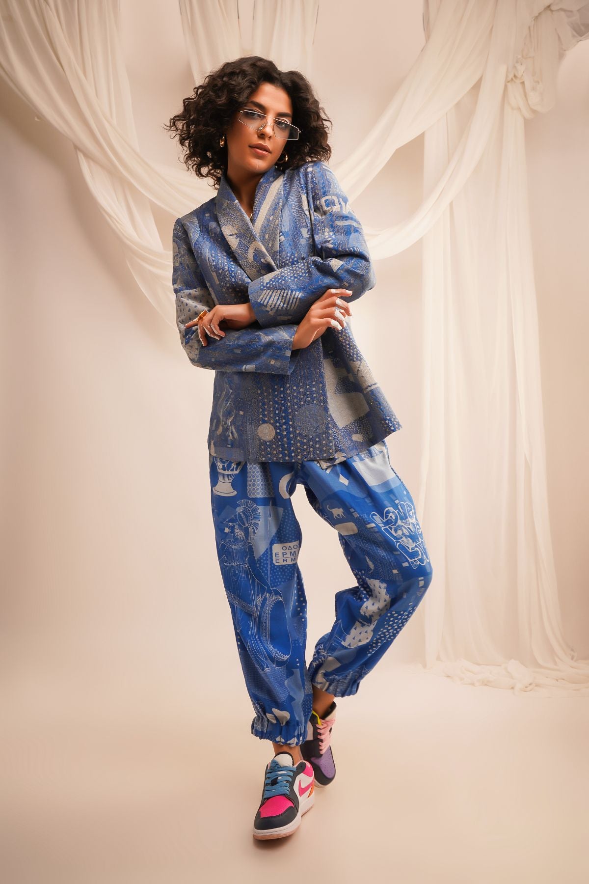 GOLD ZARI QUILTED JACKET WITH PRINTED JOGGERS