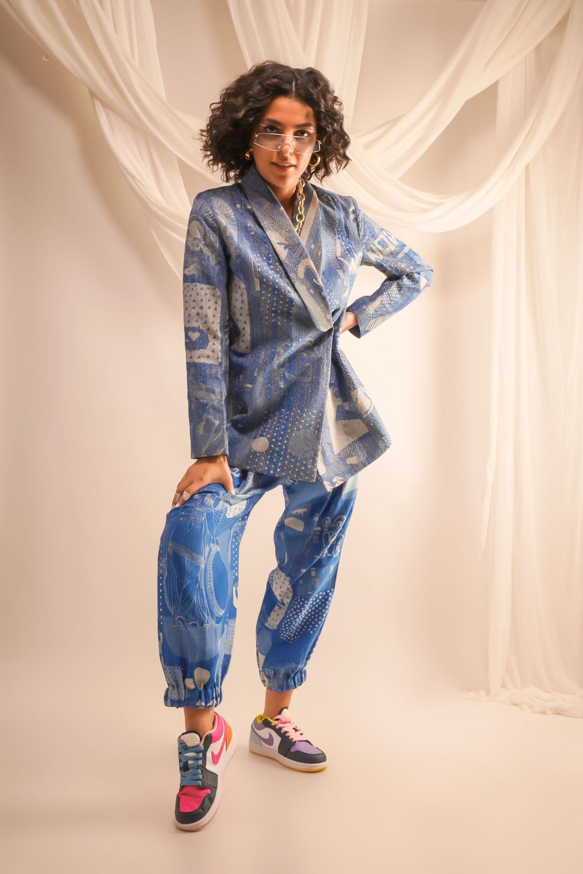 GOLD ZARI QUILTED JACKET WITH PRINTED JOGGERS