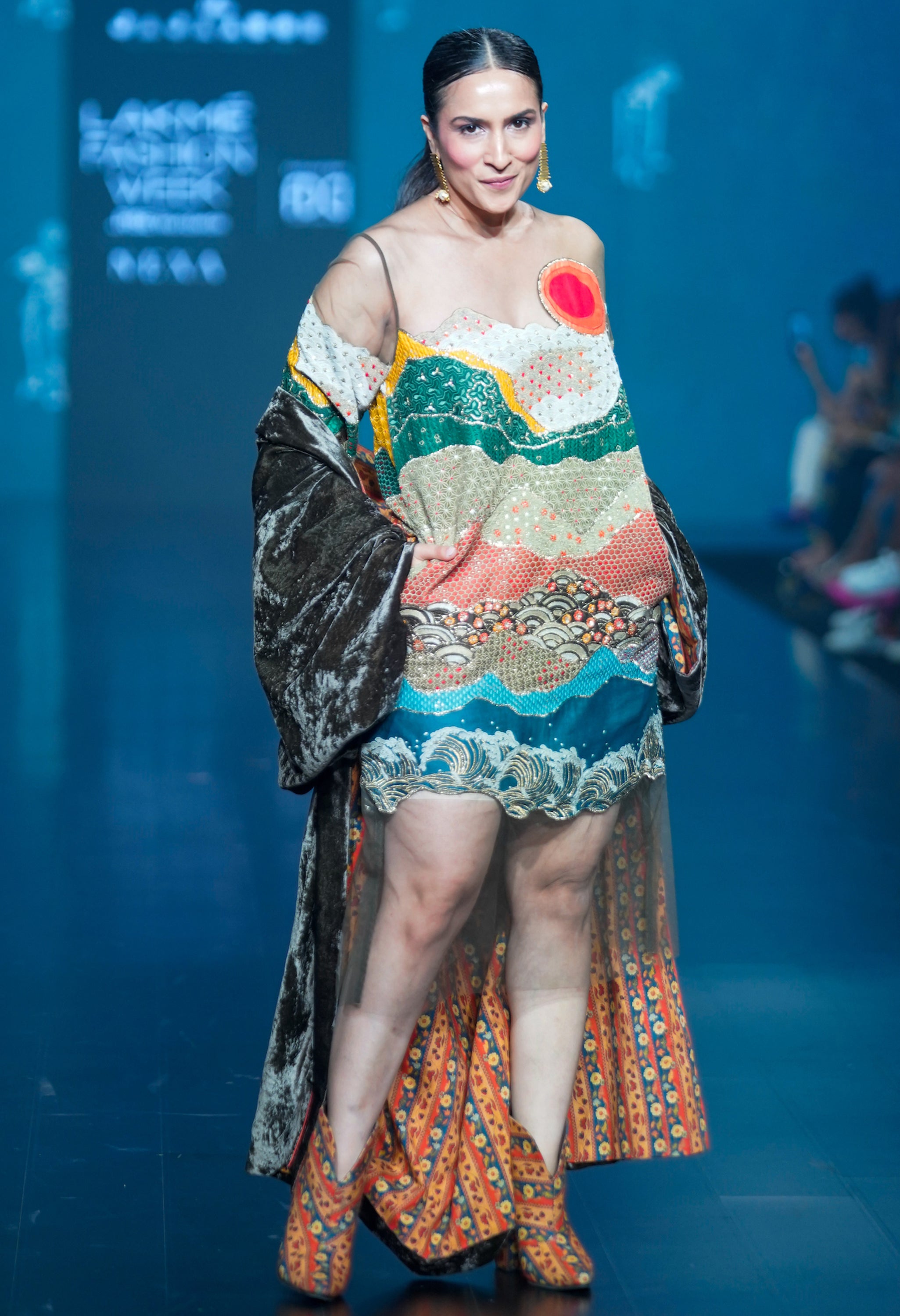 LANDSCAPE EMBROIDERED NET SHIFT DRESS
