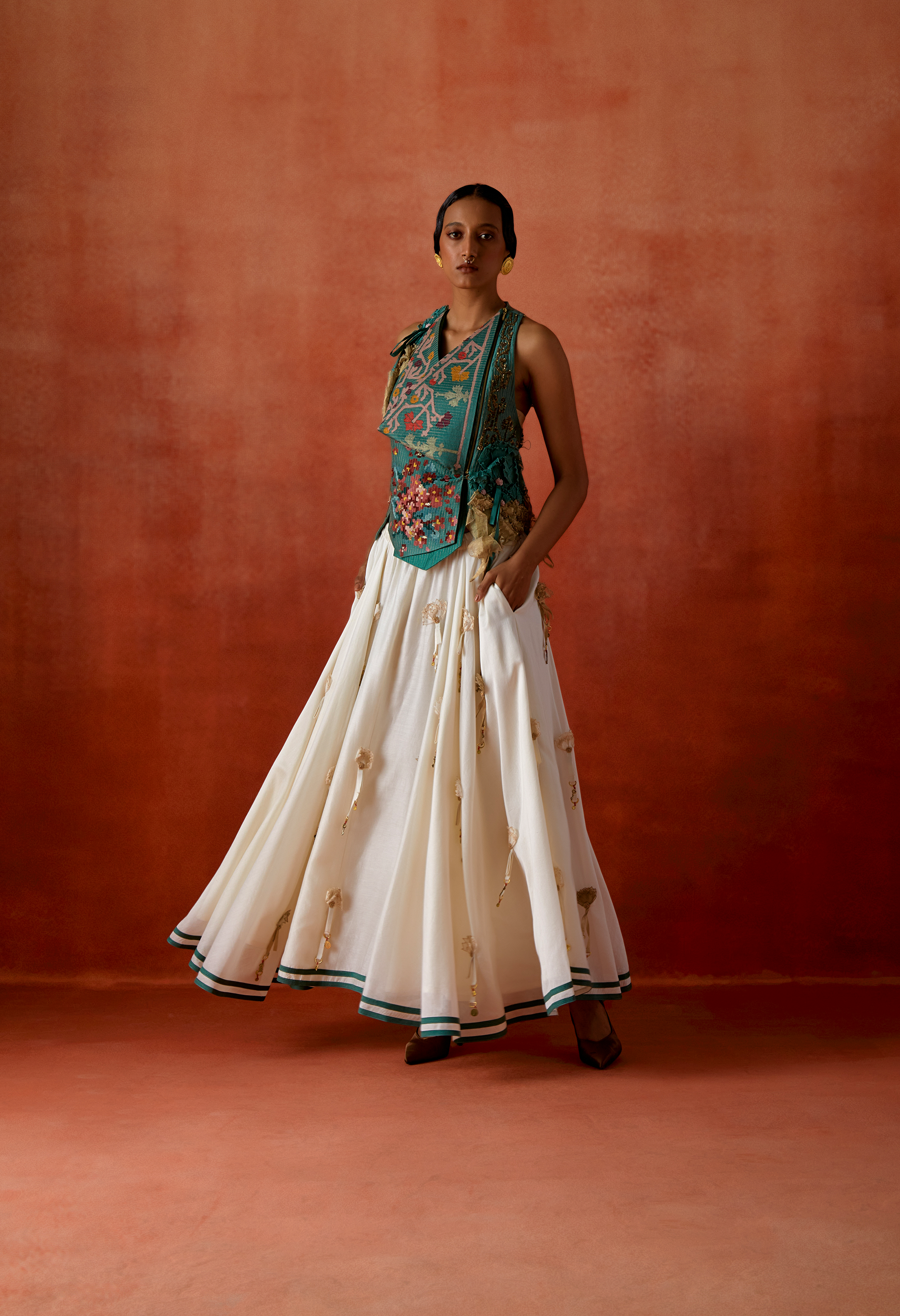 EMB ENGINEERED COWL RACER BACK JACKET + 3D FLOWER SKIRT