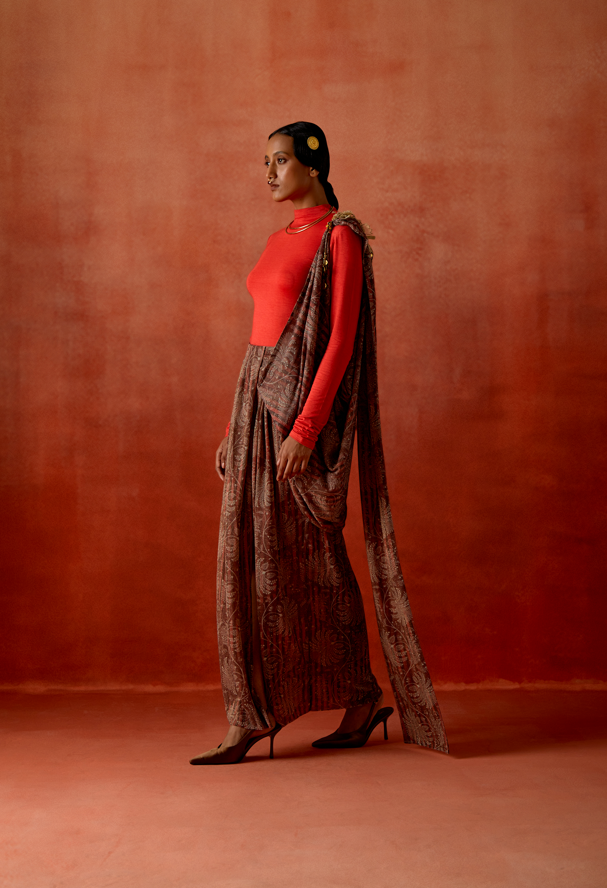 DRAPED SARI WITH BODYSUIT