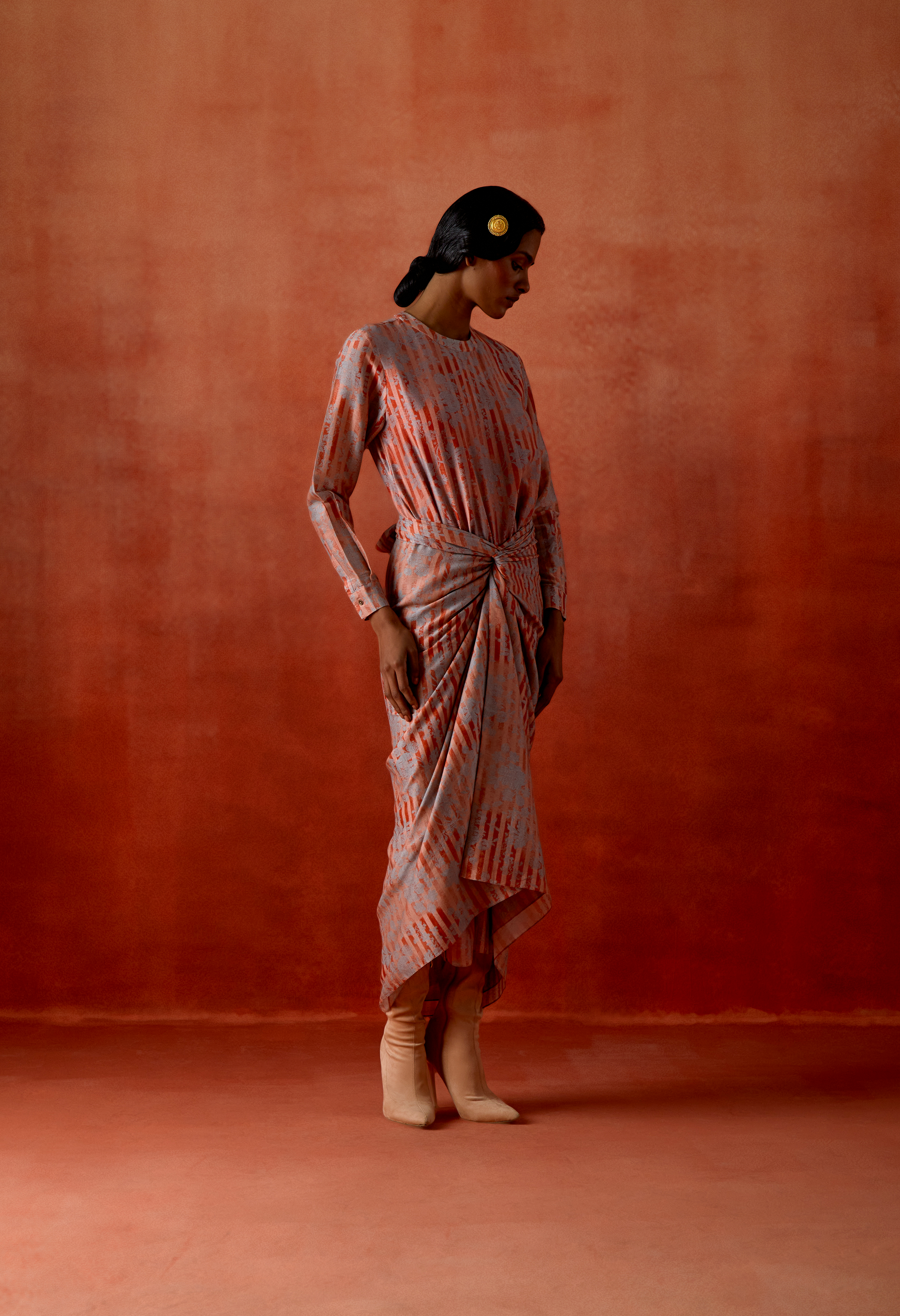 PULL UP KNOTED DRESS