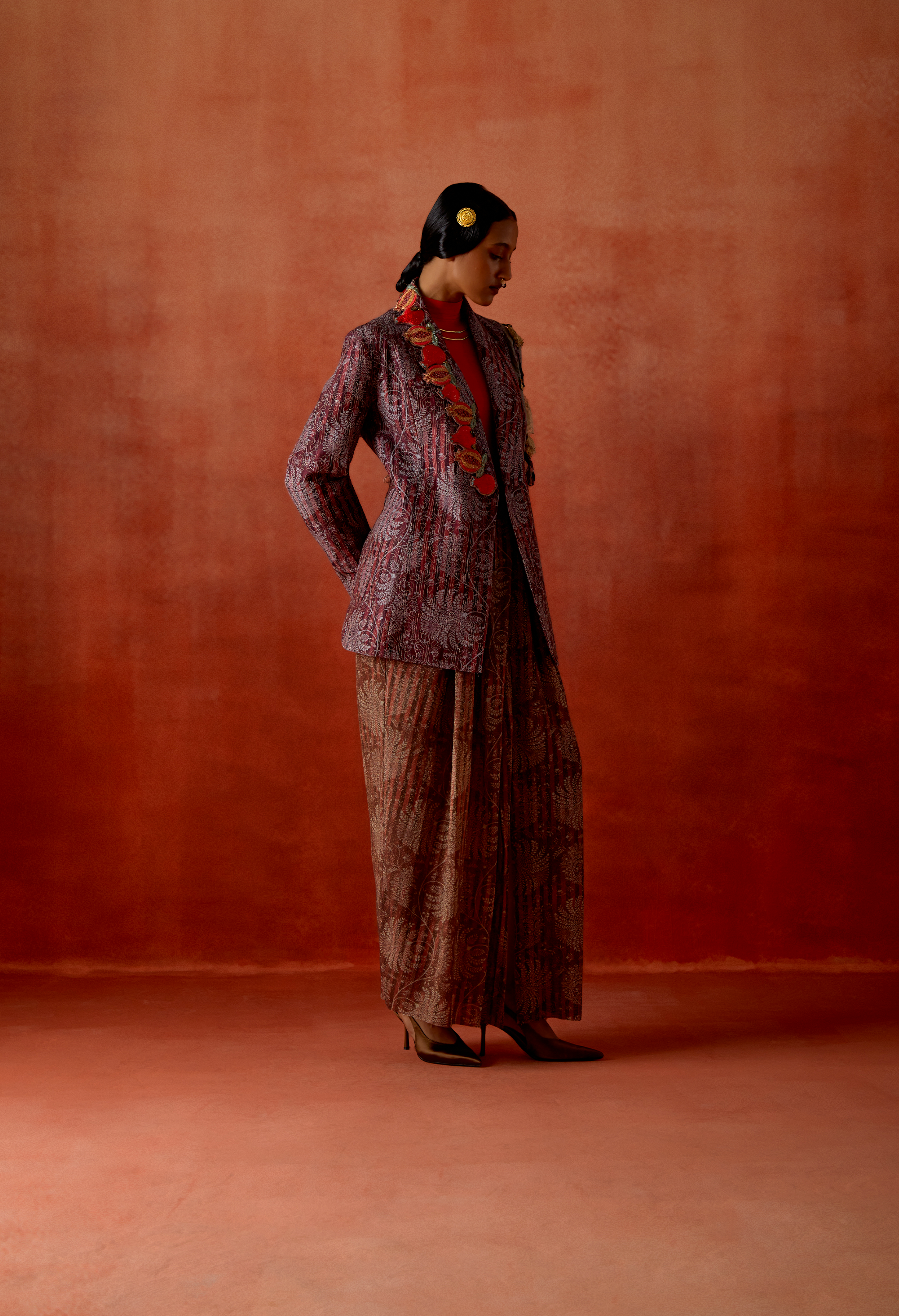 POMEGRANATE EMB DOUBLE LAPEL JACKET WITH GOLD DRAPED SKIRT