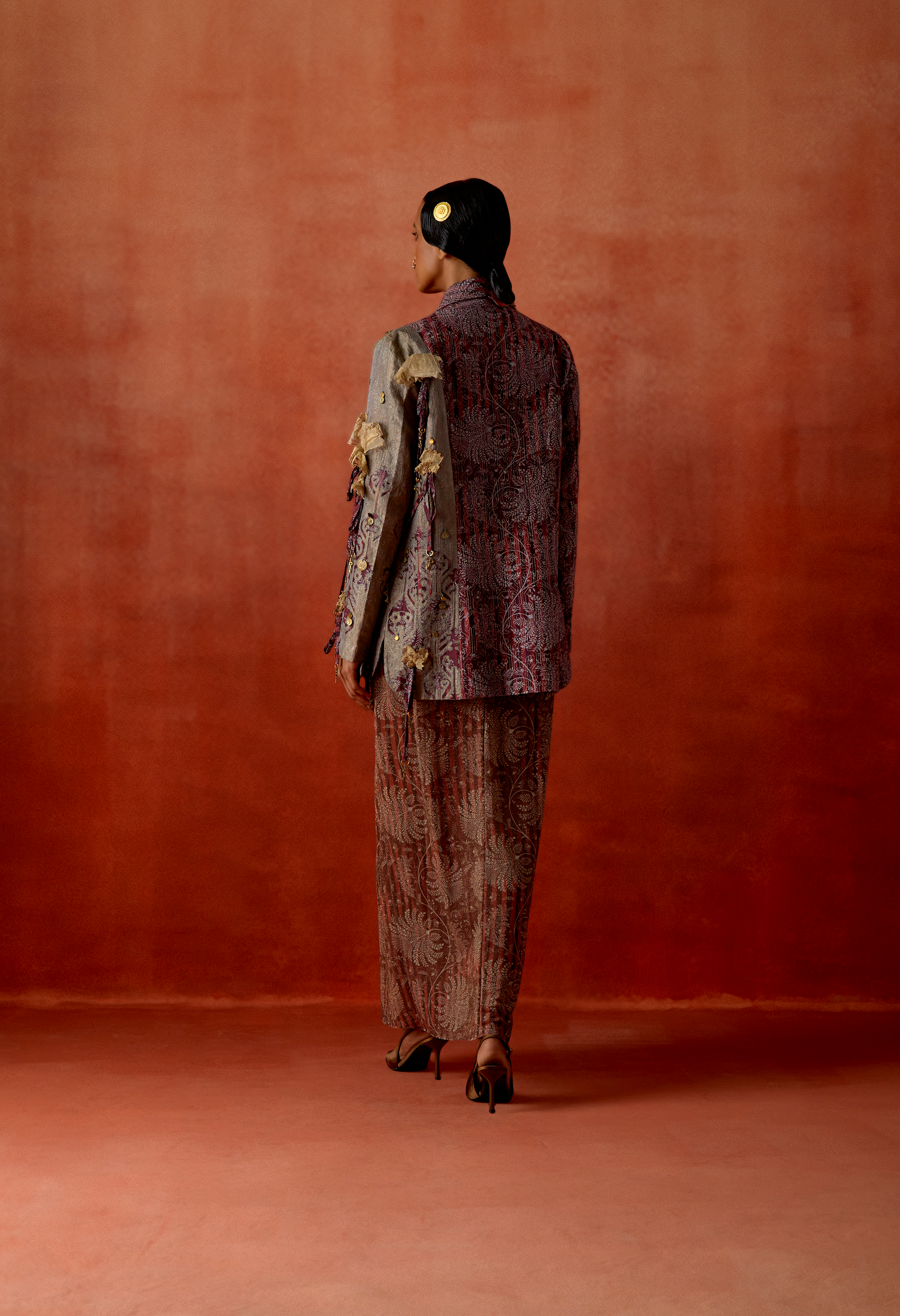 POMEGRANATE EMB DOUBLE LAPEL JACKET WITH GOLD DRAPED SKIRT