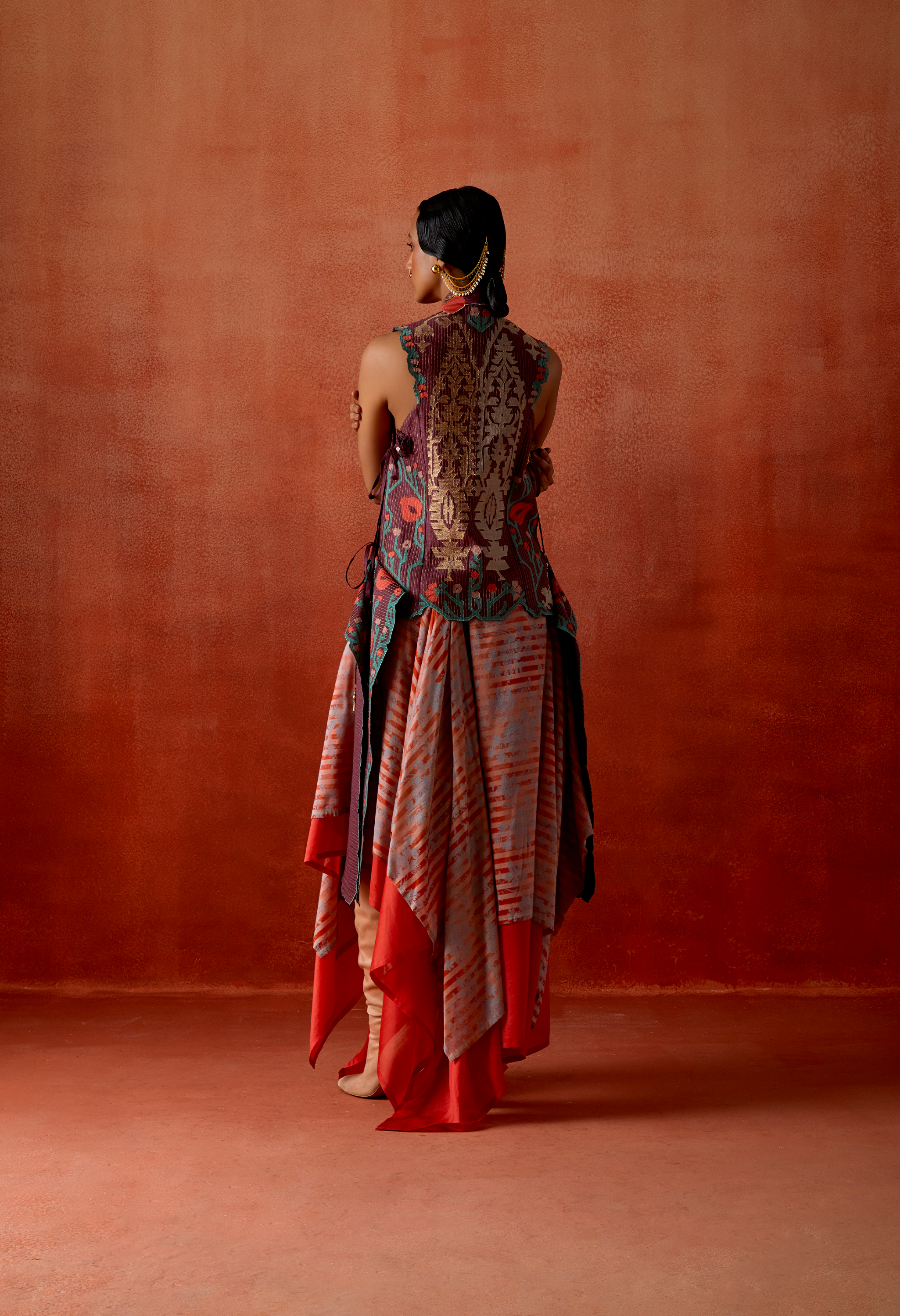 POMEGRANATE EMB DOUBLE LAPEL JACKET WITH ZIPPERED DOUBLE LAYERED SKIRT