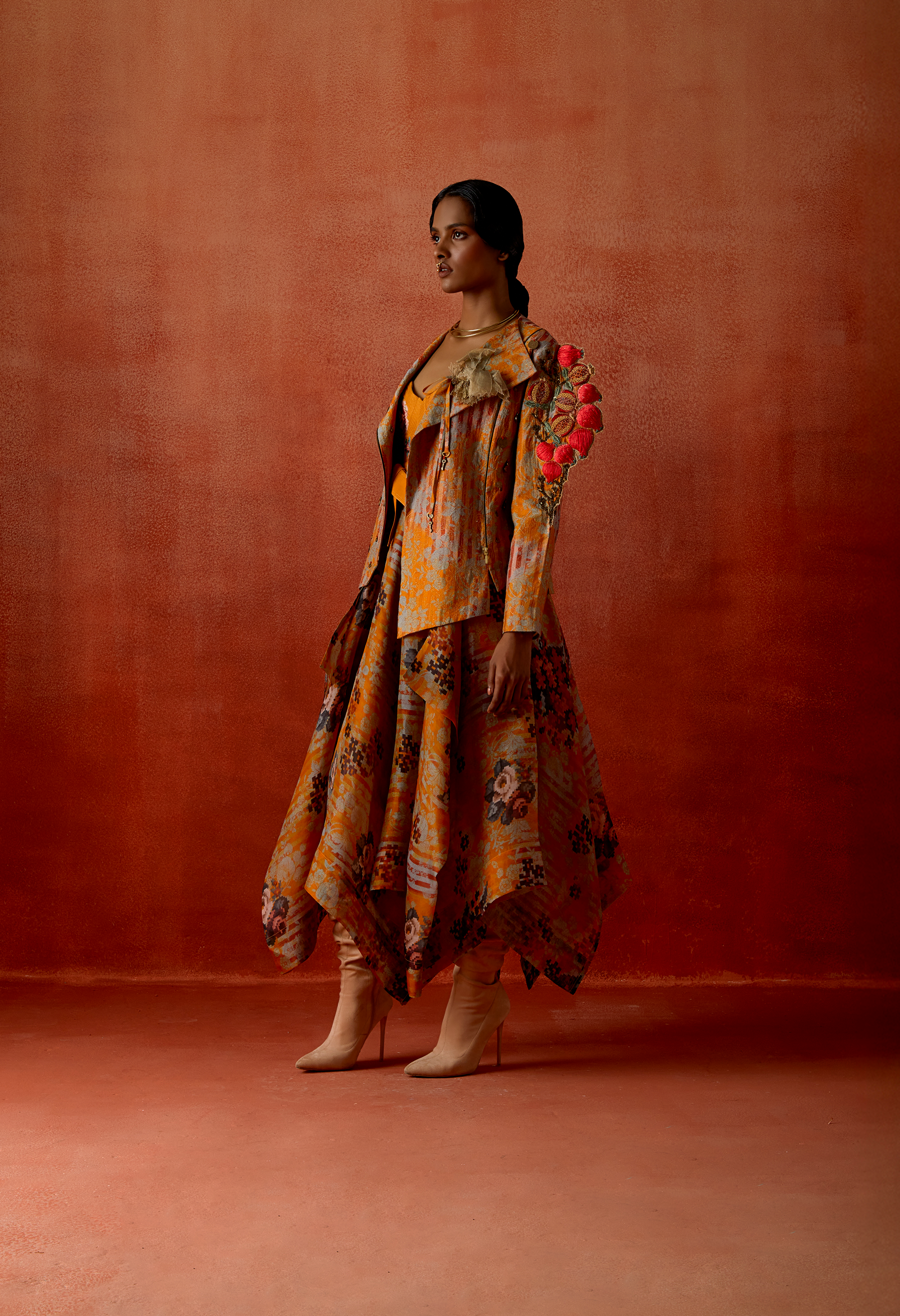 3D POMEGRANTE EMB QUILTED JACKET