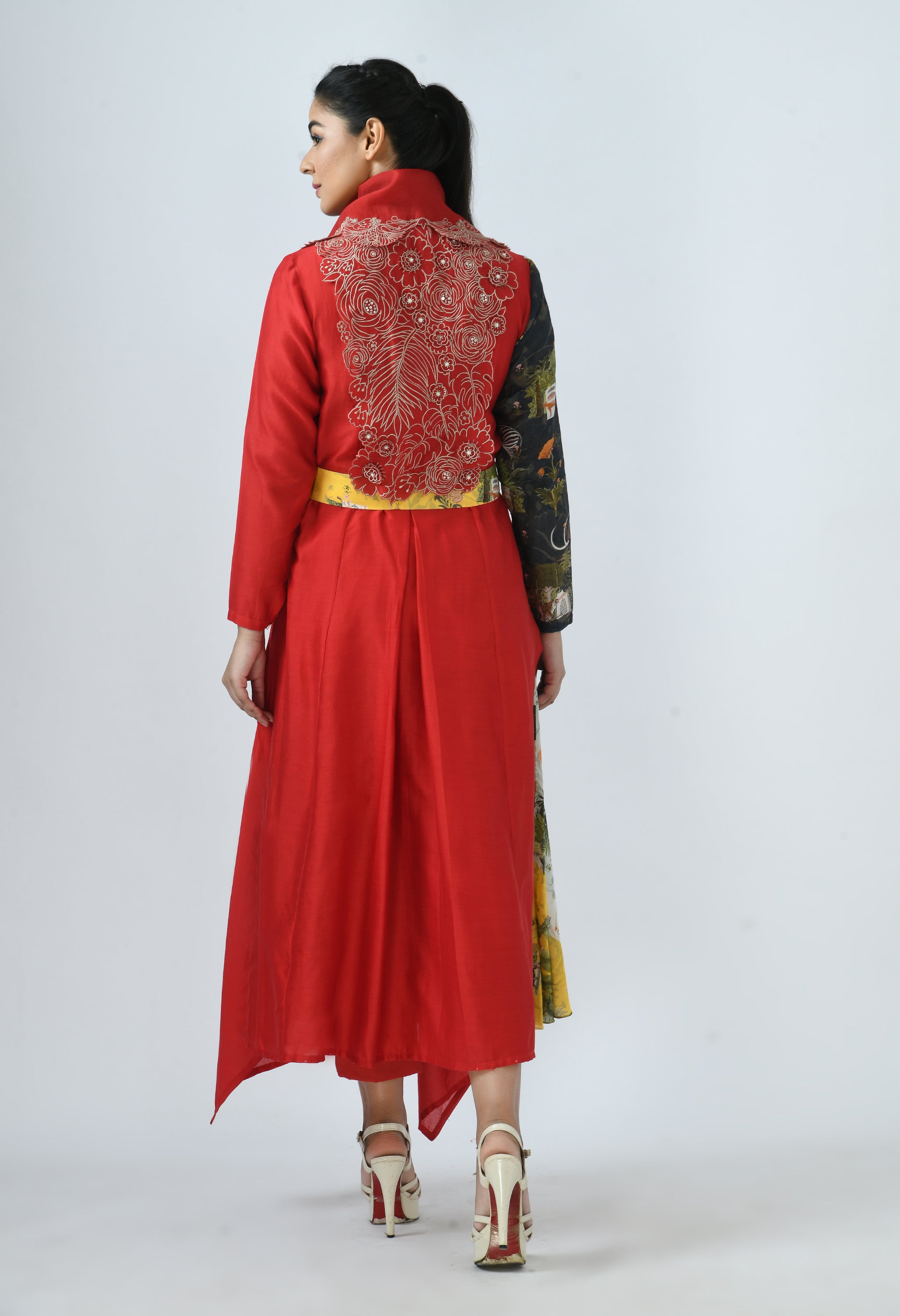 DRAPED COLLAR ANGRAKHA SET