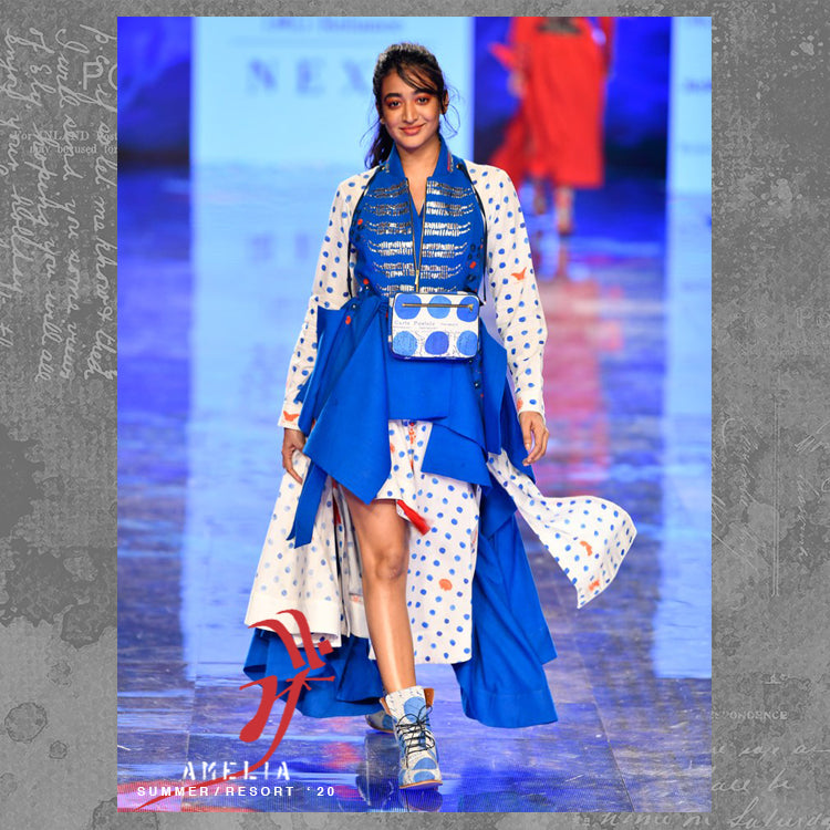 RUNWAY LOOK 15