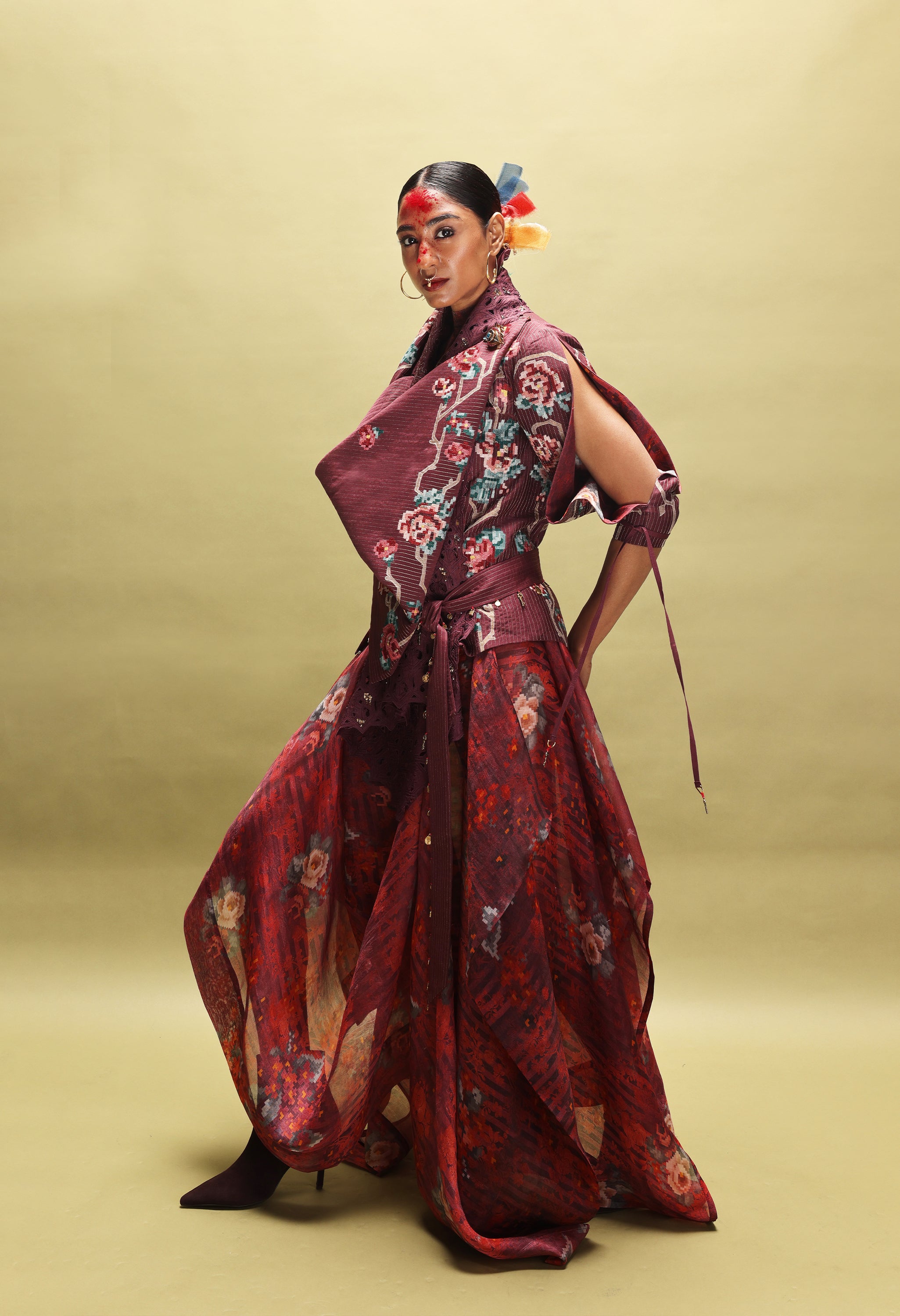 ENGINEERED DRAPED JACKET WITH PRINTED ORGANZA SKIRT