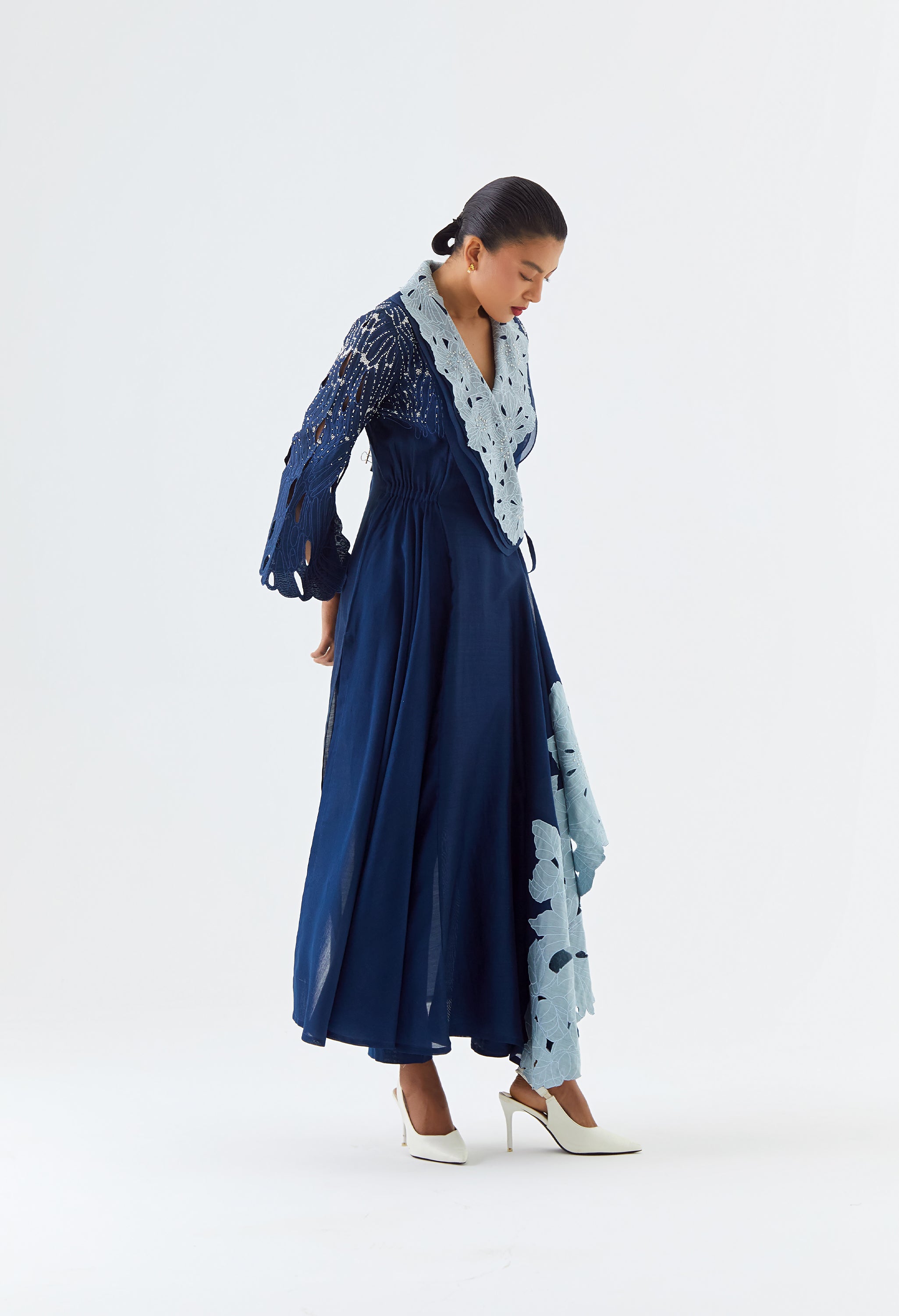 LAYERED COLLOR OVERLAP ANGRAKHA WITH PANTS