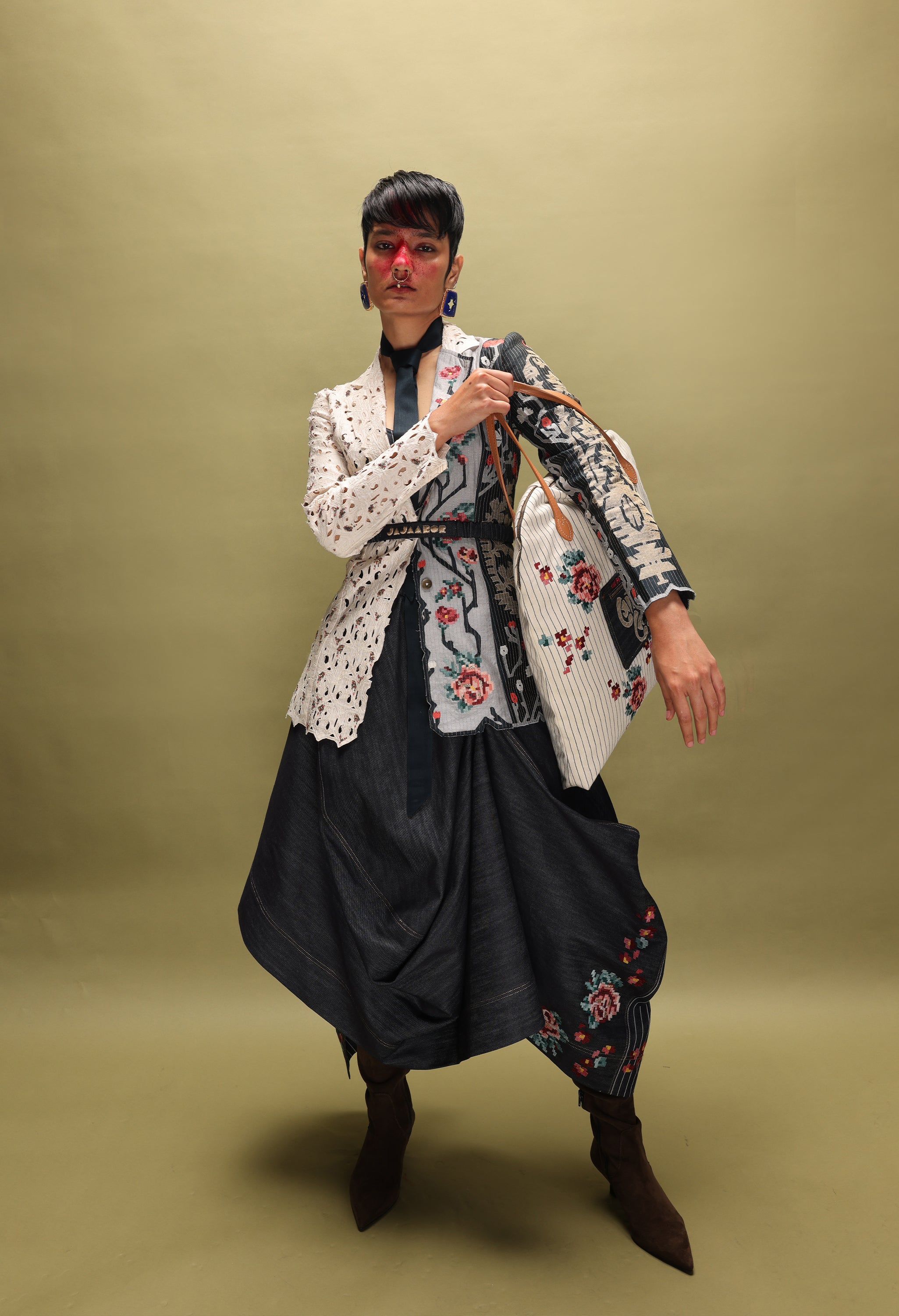 LONG EMB GOLD JACKET COMBINED WITH EMB GOLD SHORT TRENCH + EMB CORSET BELT + EMB GOLD/DENIM BARREL FIT PANTS