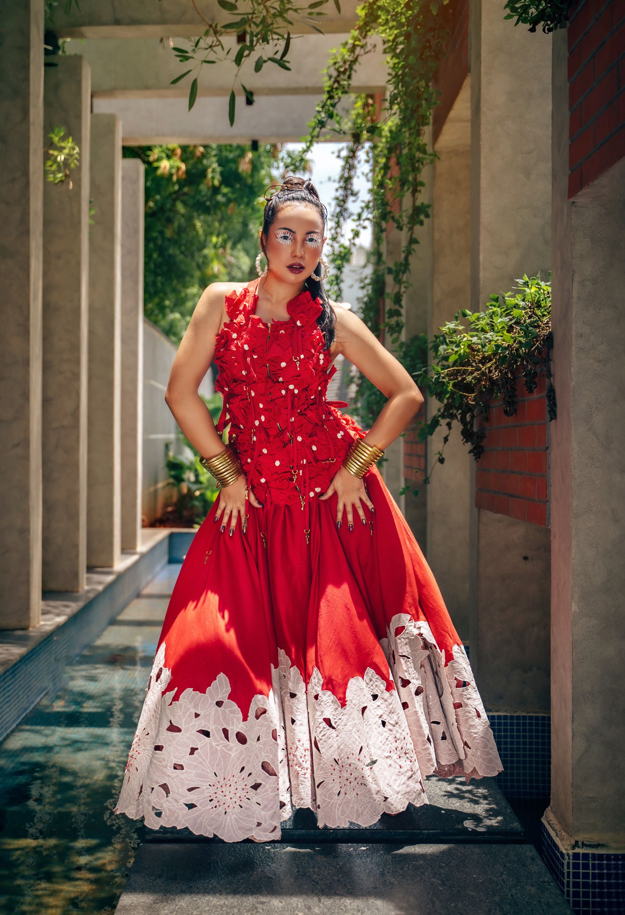 BLOSSOM RACER BACK JACKET WITH BIG FLOWER CUTWORK SKIRT