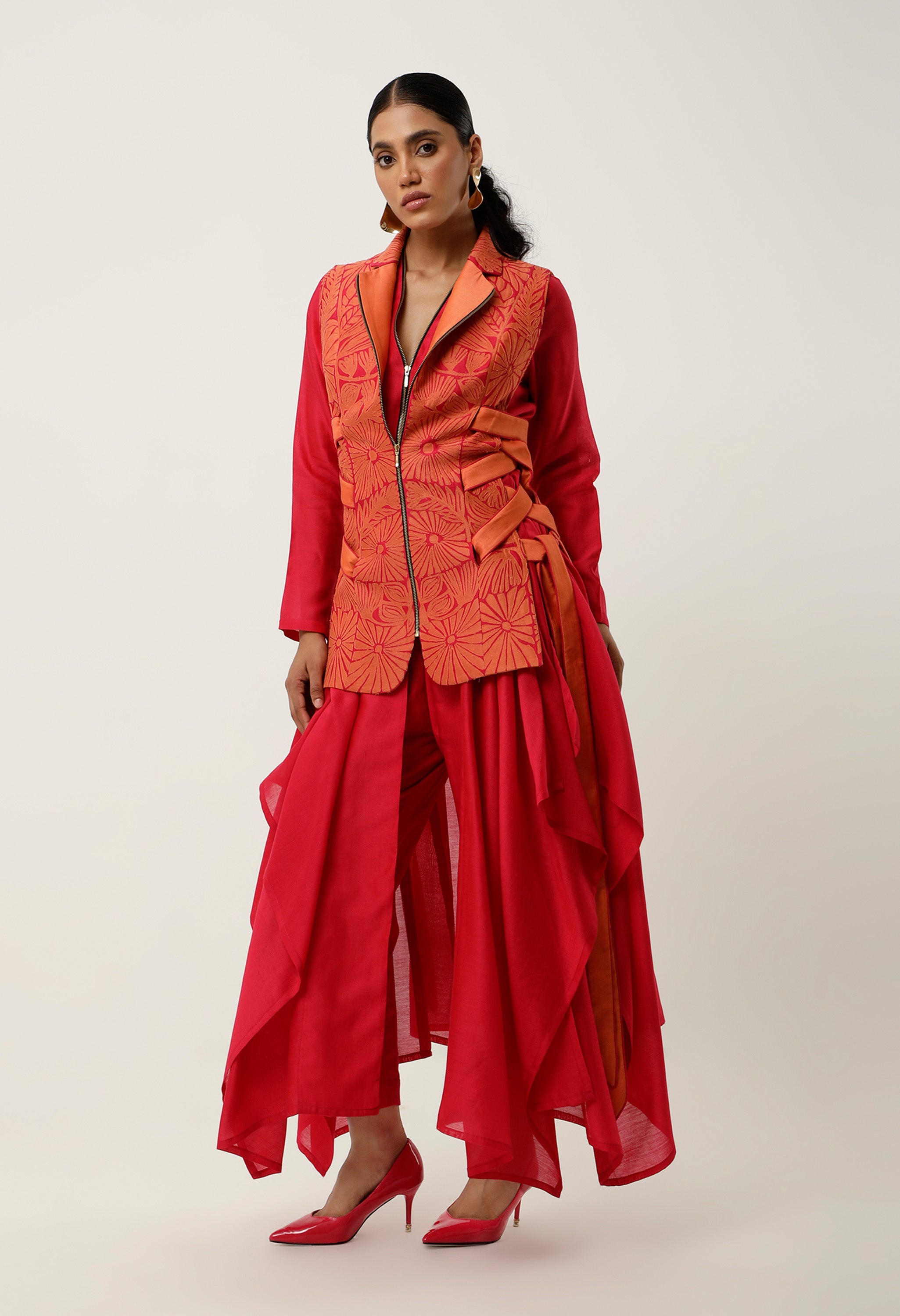 SIDE TIE UP CUTWORK JACKET WITH DRAPED INNER AND PANTS