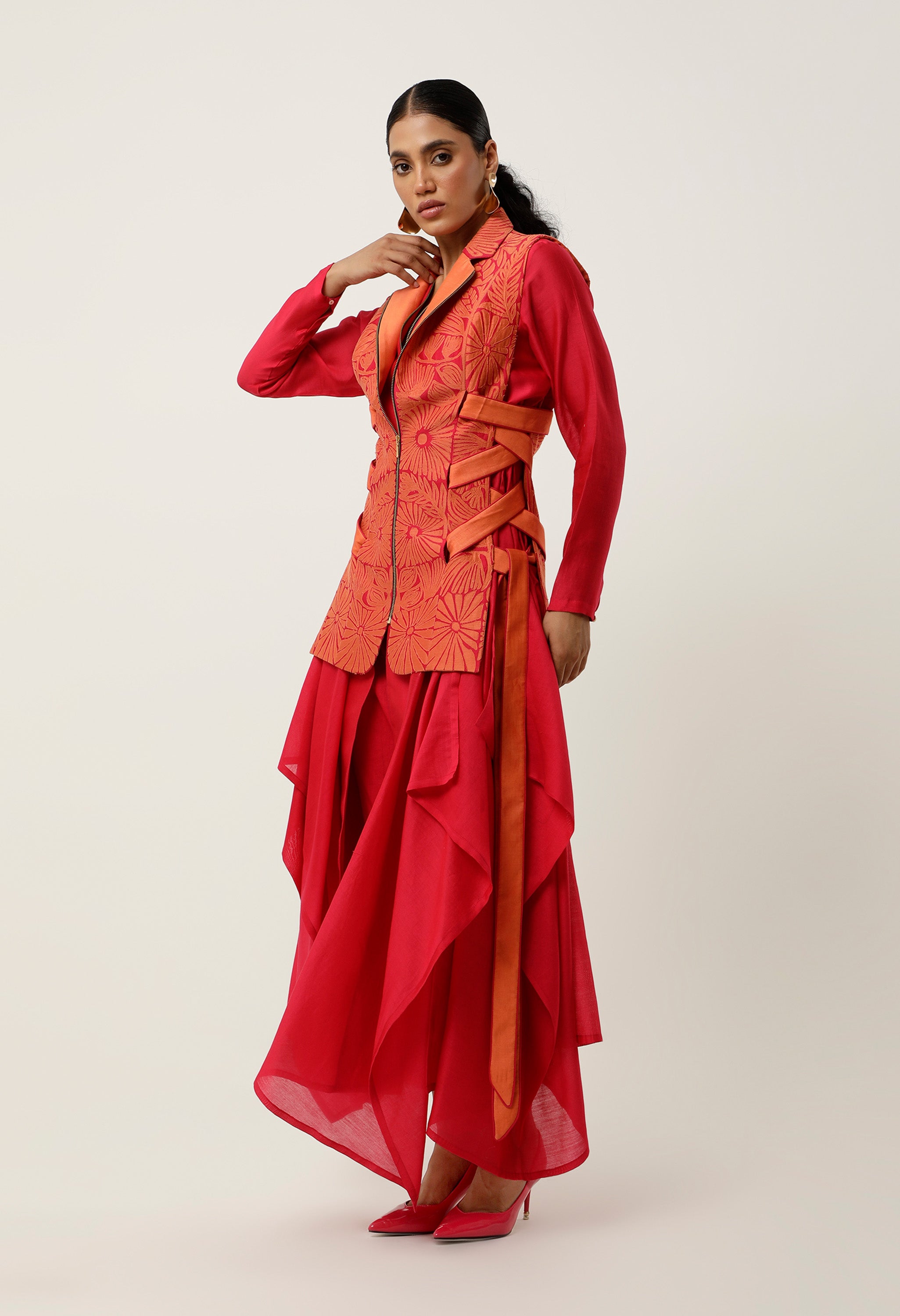 SIDE TIE UP CUTWORK JACKET WITH DRAPED INNER AND PANTS