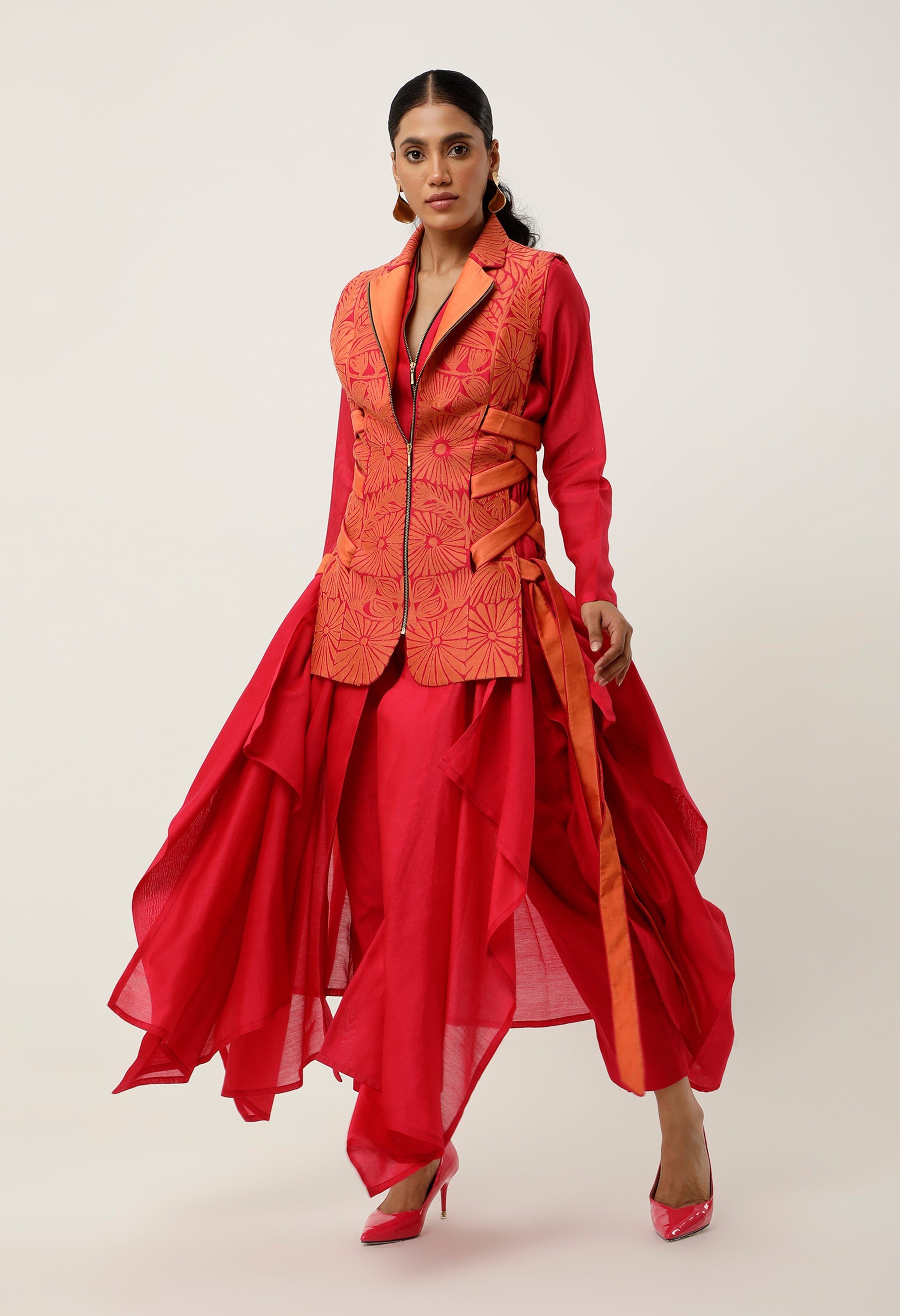 SIDE TIE UP CUTWORK JACKET WITH DRAPED INNER AND PANTS