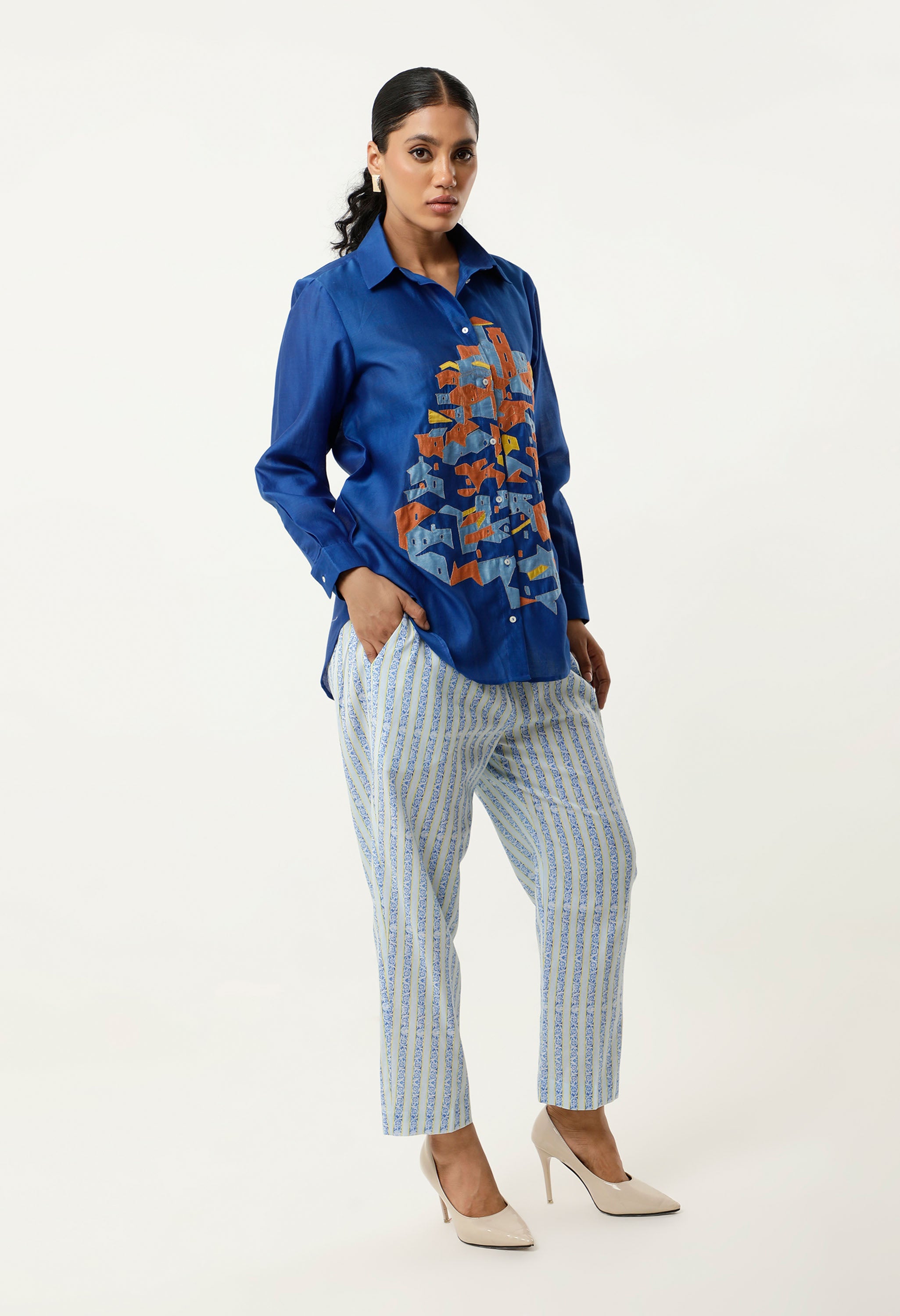 HOUSE EMB SHIRT WITH STRIPED PANTS