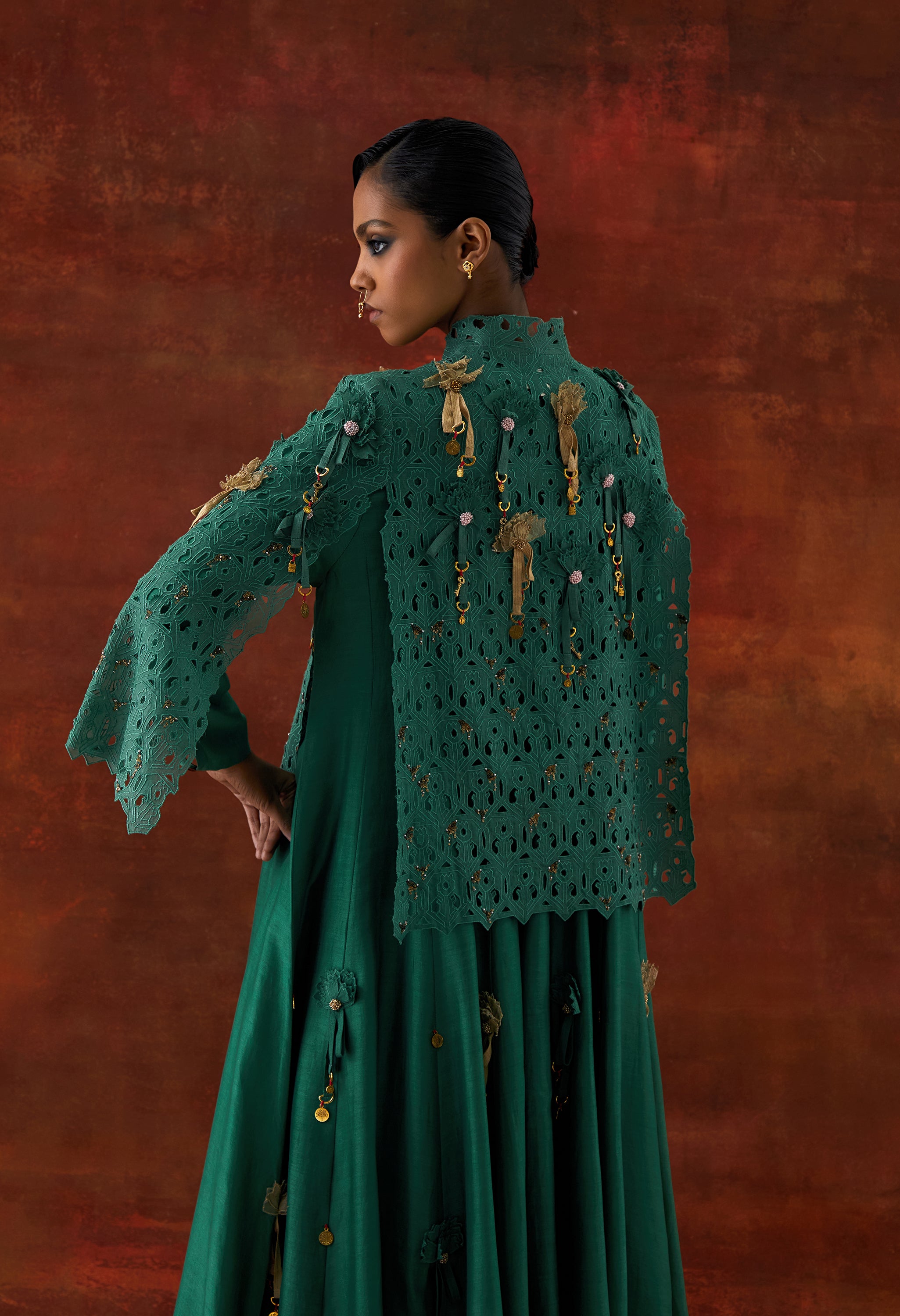 EMBROIDERED CUTWORK CAPE WITH 3D FLOWER KALIDAR