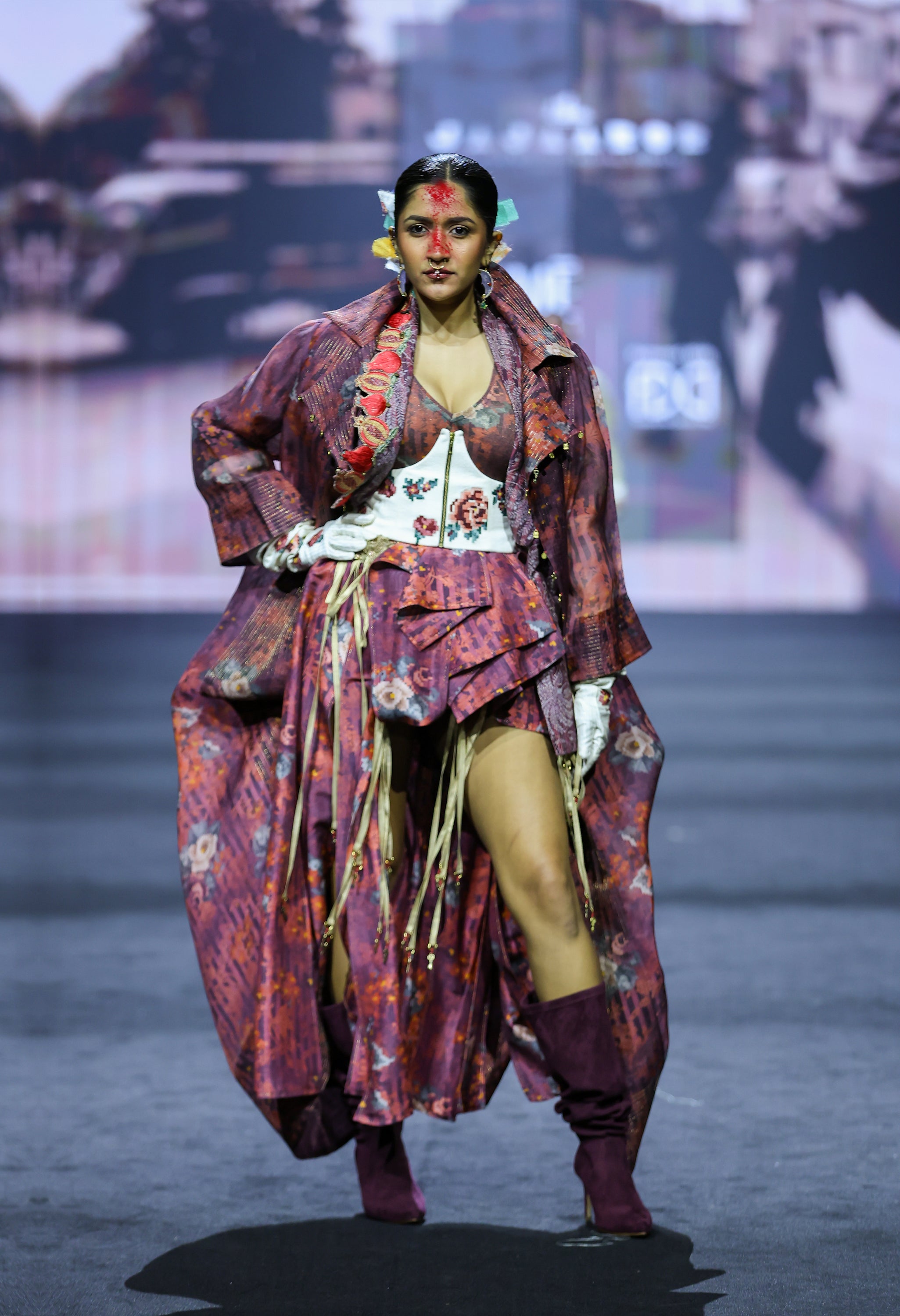 PRINTED LONG DECONSTRUCTED JACKET WITH BODYSUIT AND PRINTED PANELLD SKIRT