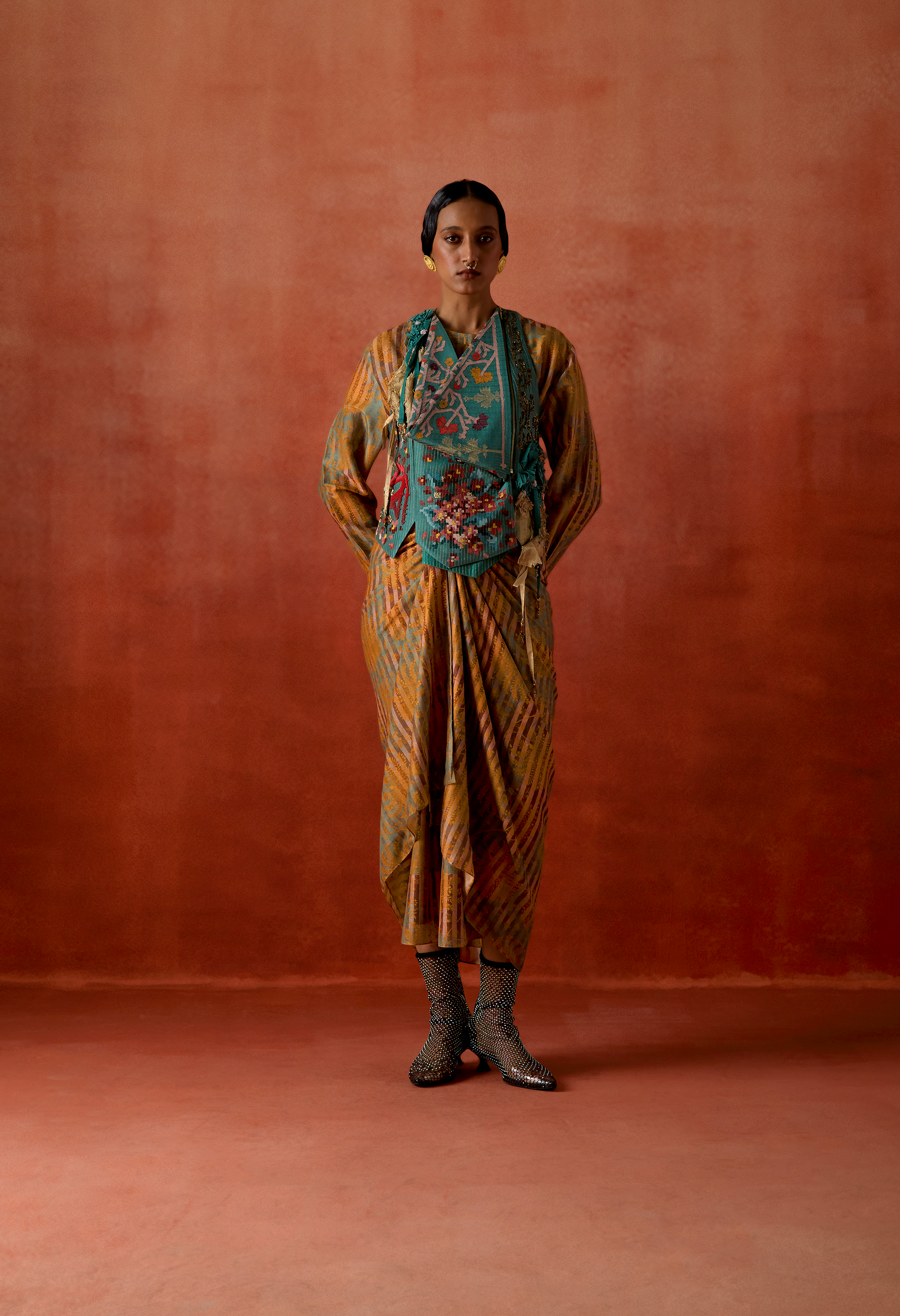 EMB ENGINEERED COWL RACER BACK JACKET + PRINTED PULL UP DRESS	JACKET + DRESS