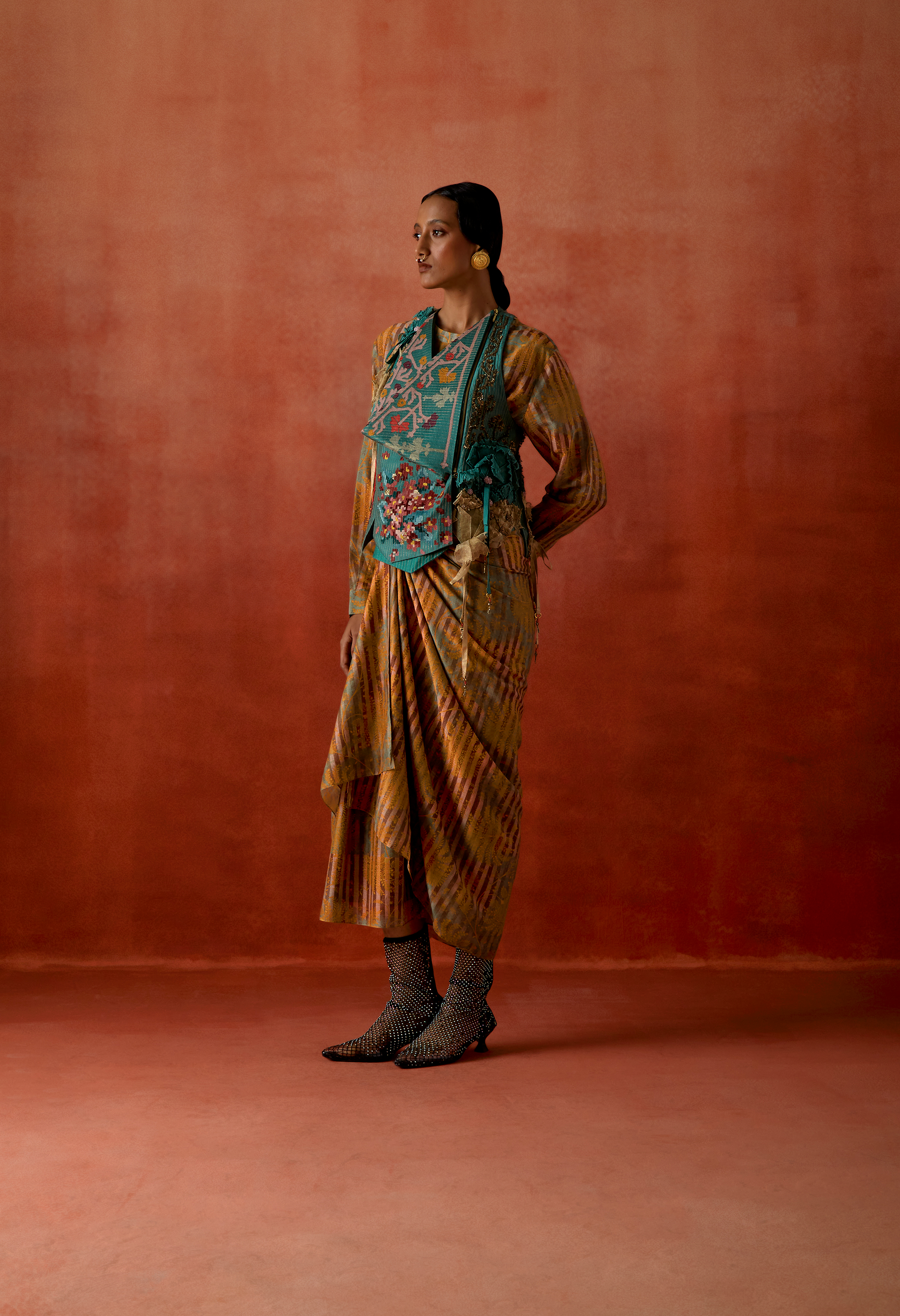 EMB ENGINEERED COWL RACER BACK JACKET + PRINTED PULL UP DRESS	JACKET + DRESS