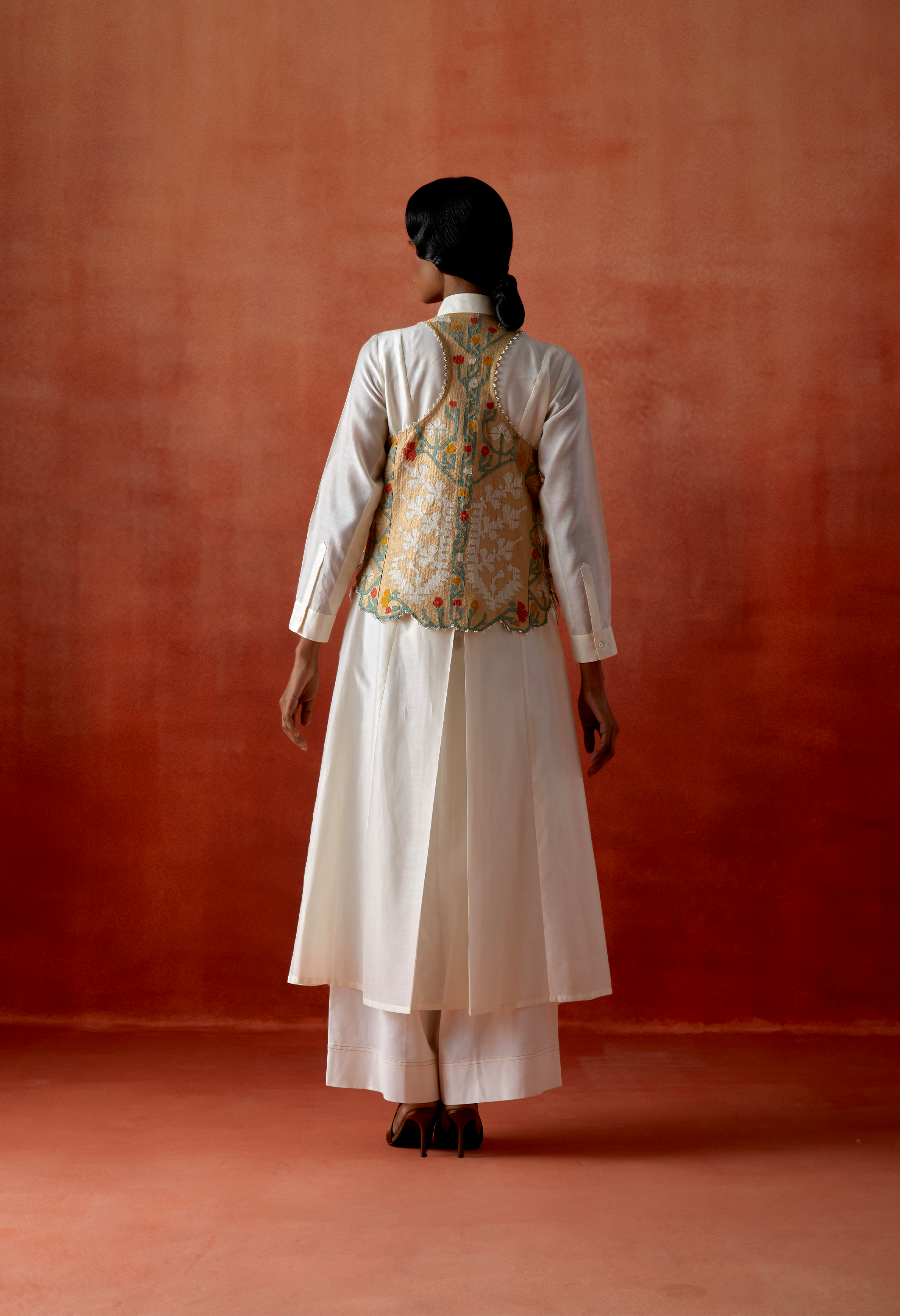 3D FLOWER RACER BACK JACKET + CASCADE SHIRT AND FLARED PANTS