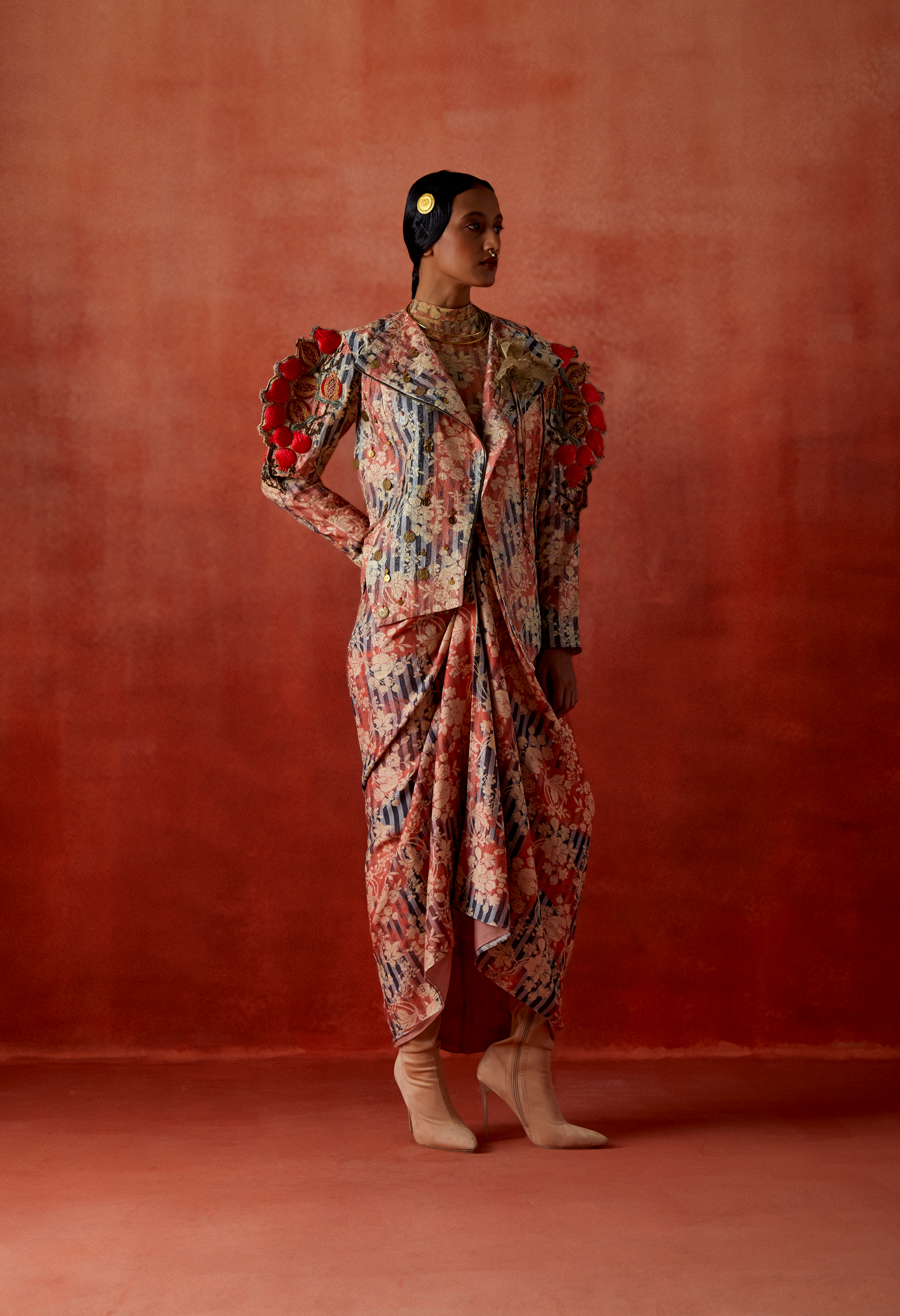 3D POMEGRANATE EMB QUILTED JACKET WITH PULL UP KNOTTED SKIRT