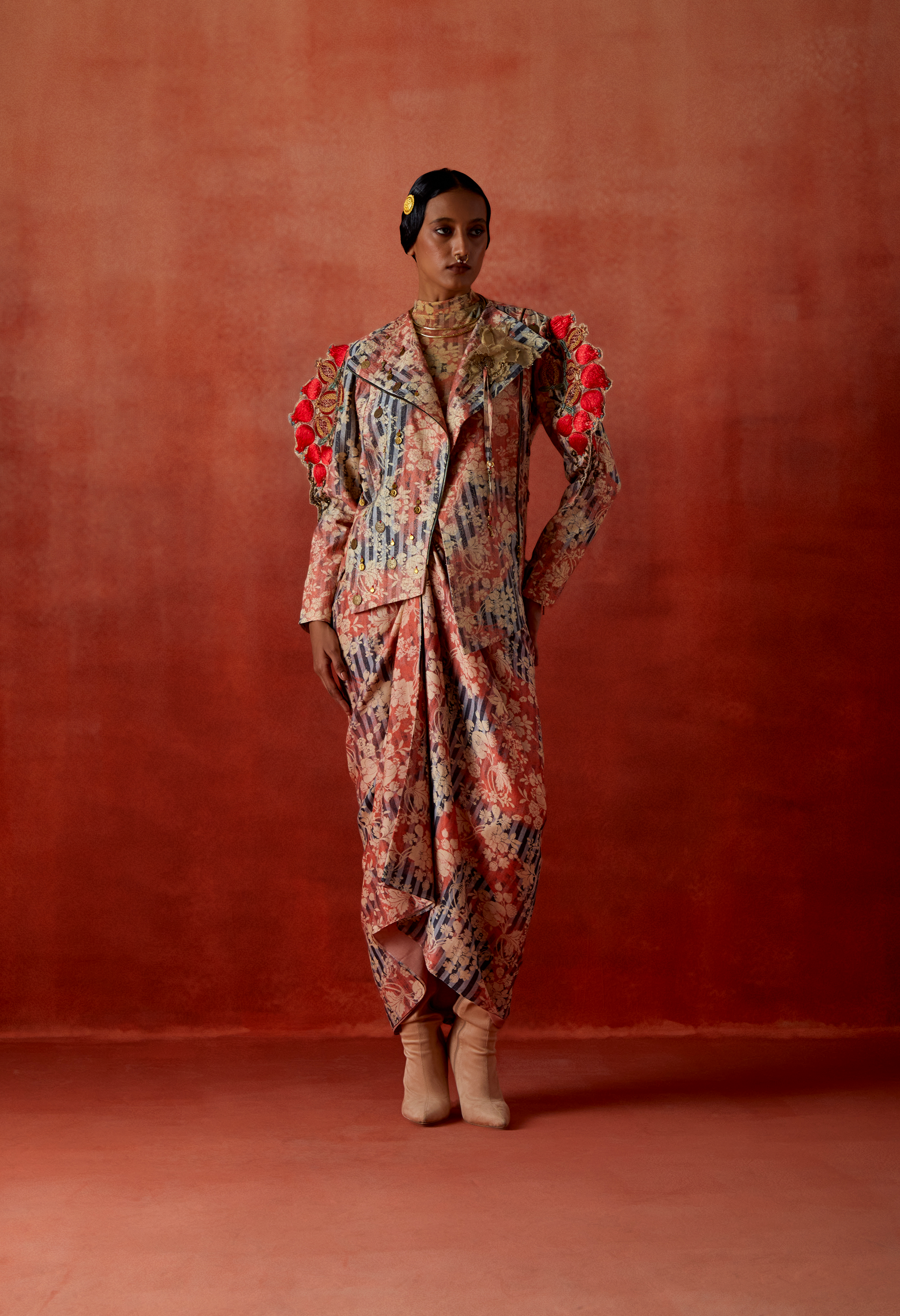 3D POMEGRANATE EMB QUILTED JACKET WITH PULL UP KNOTTED SKIRT