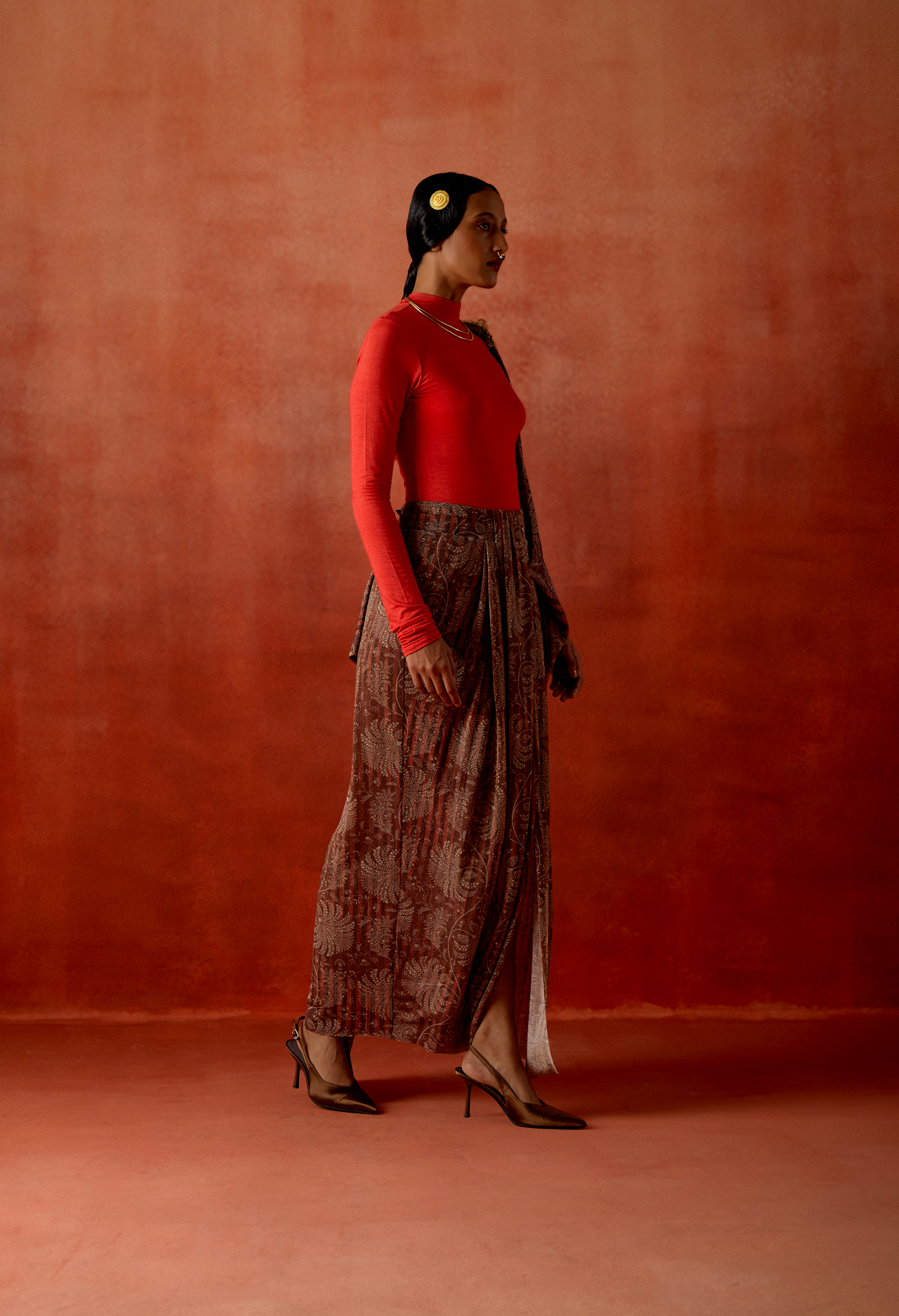 DRAPED SARI WITH BODYSUIT