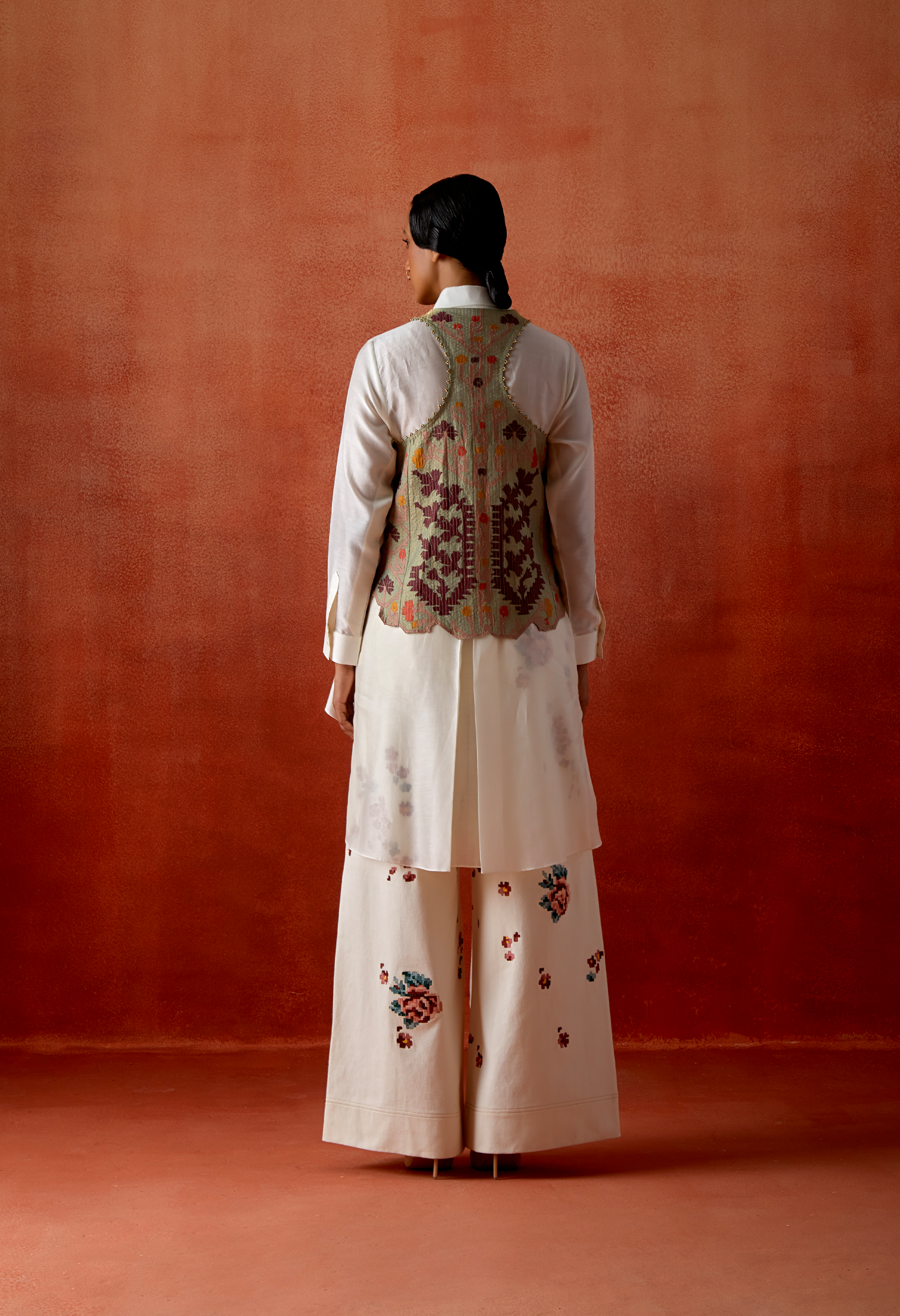 3D FLOWER RACER BACK JACKET WITH DRAPED SHIRT AND EMB DENIM PANTS