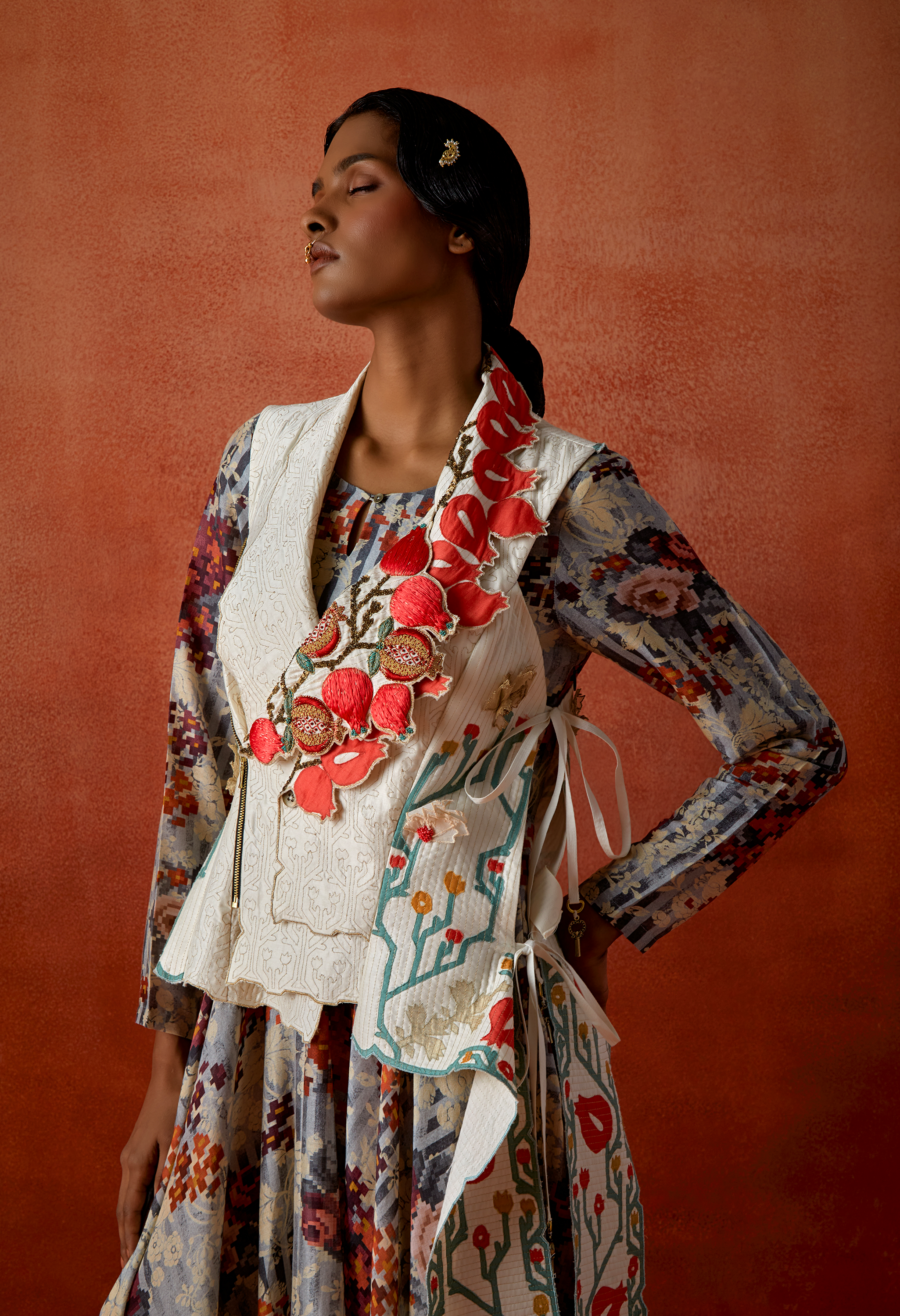 POMEGRANATE DOUBLE LAPEL JACKET WITH PRINTED ANARKALI